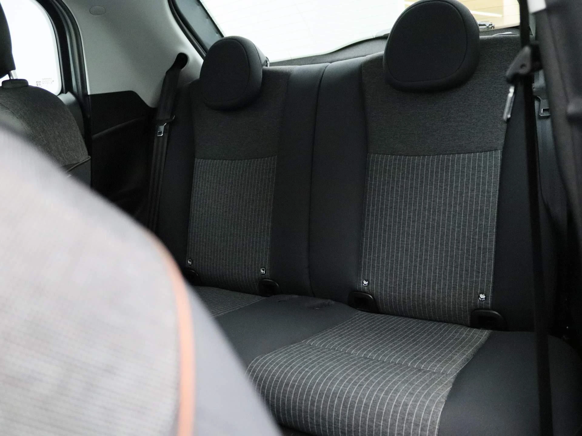 Fiat-500e-image-12