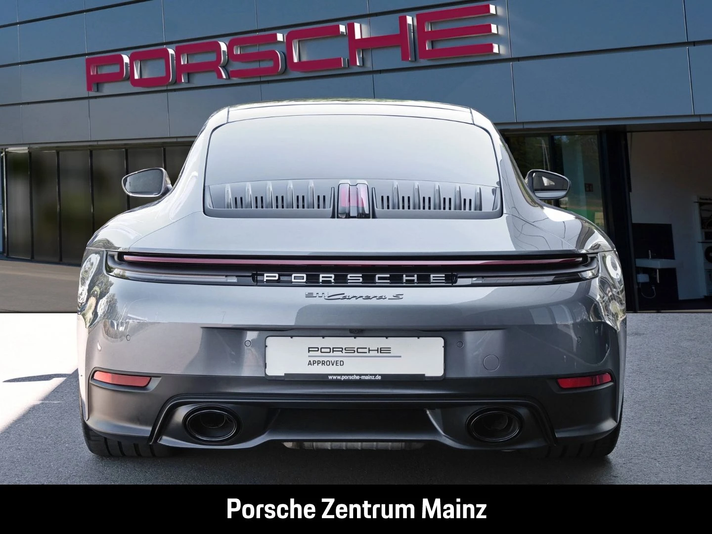 Porsche-911-image-8