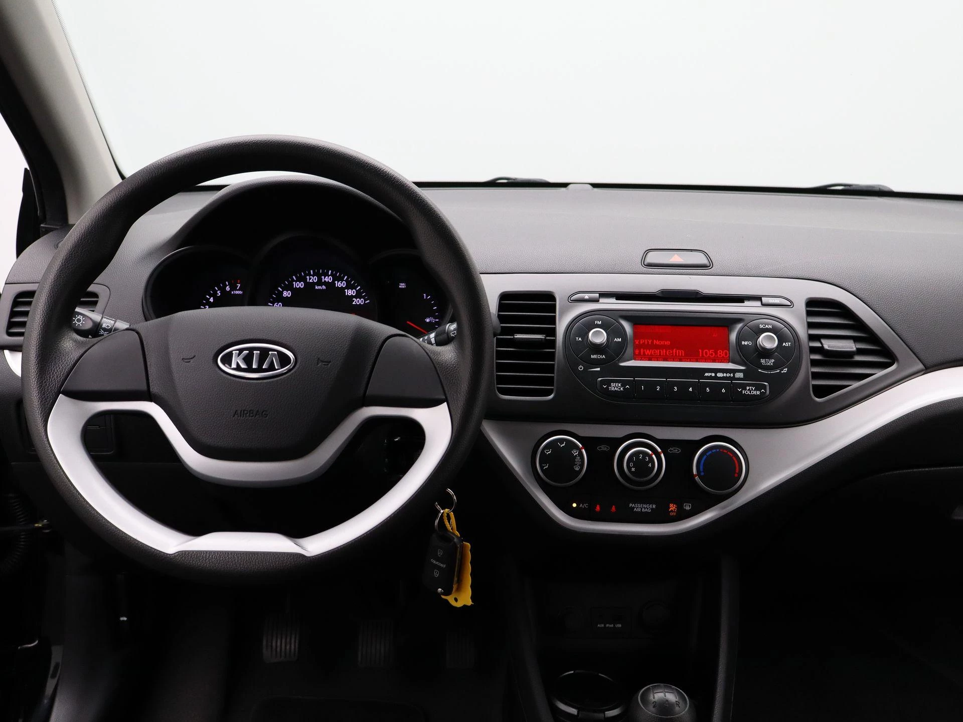 Kia-Picanto-image-9