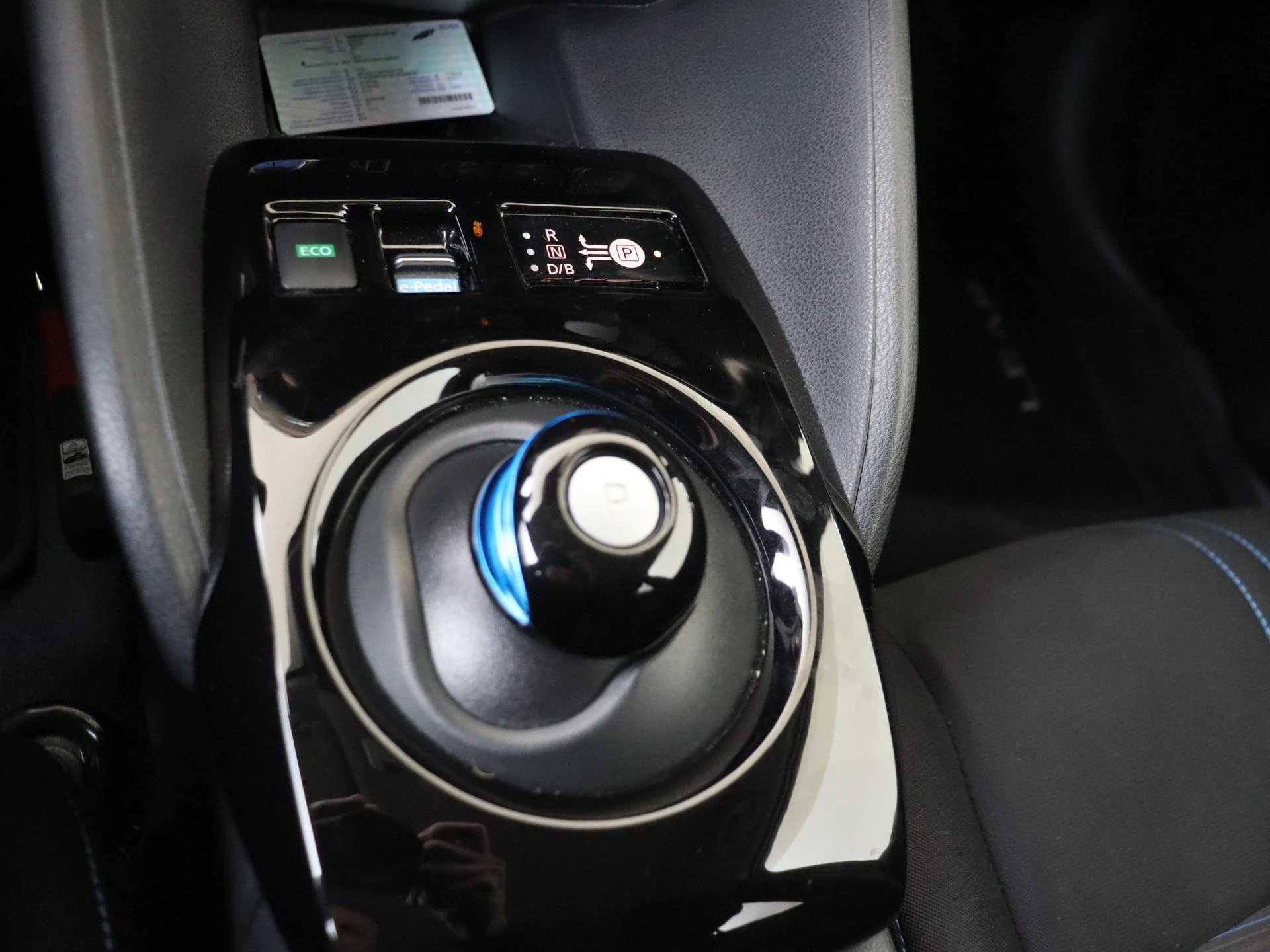 Nissan-Leaf-image-14