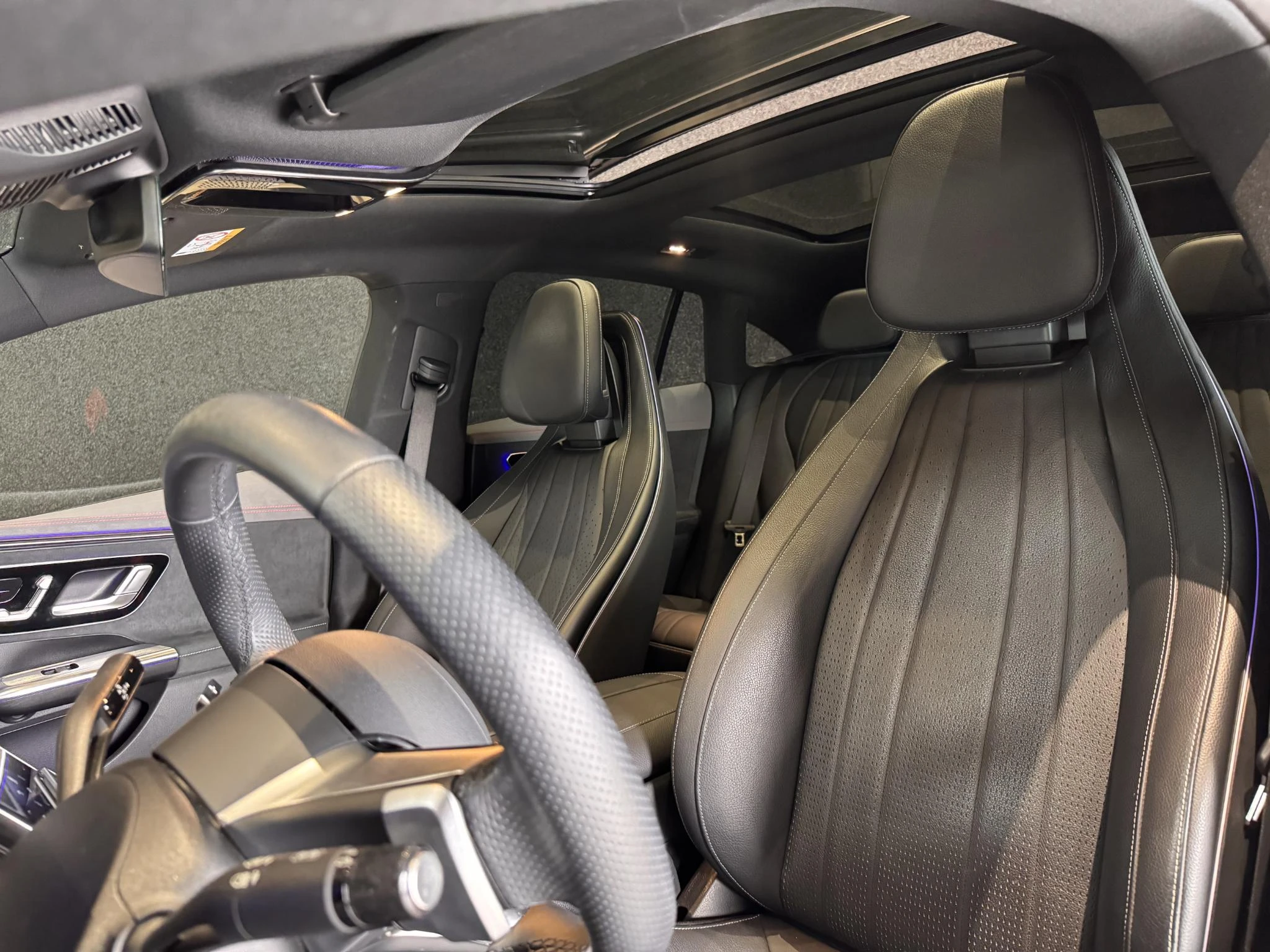 Mercedes-Benz-EQE-image-20