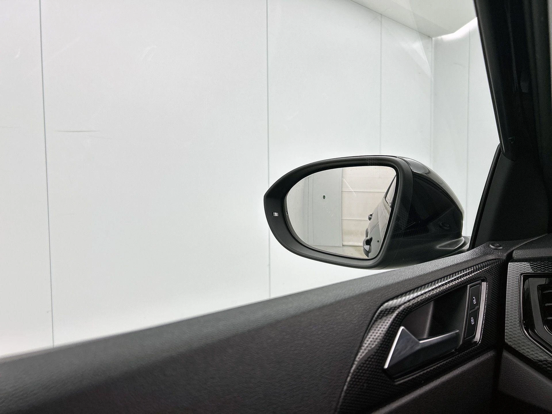 Volkswagen-Taigo-image-21