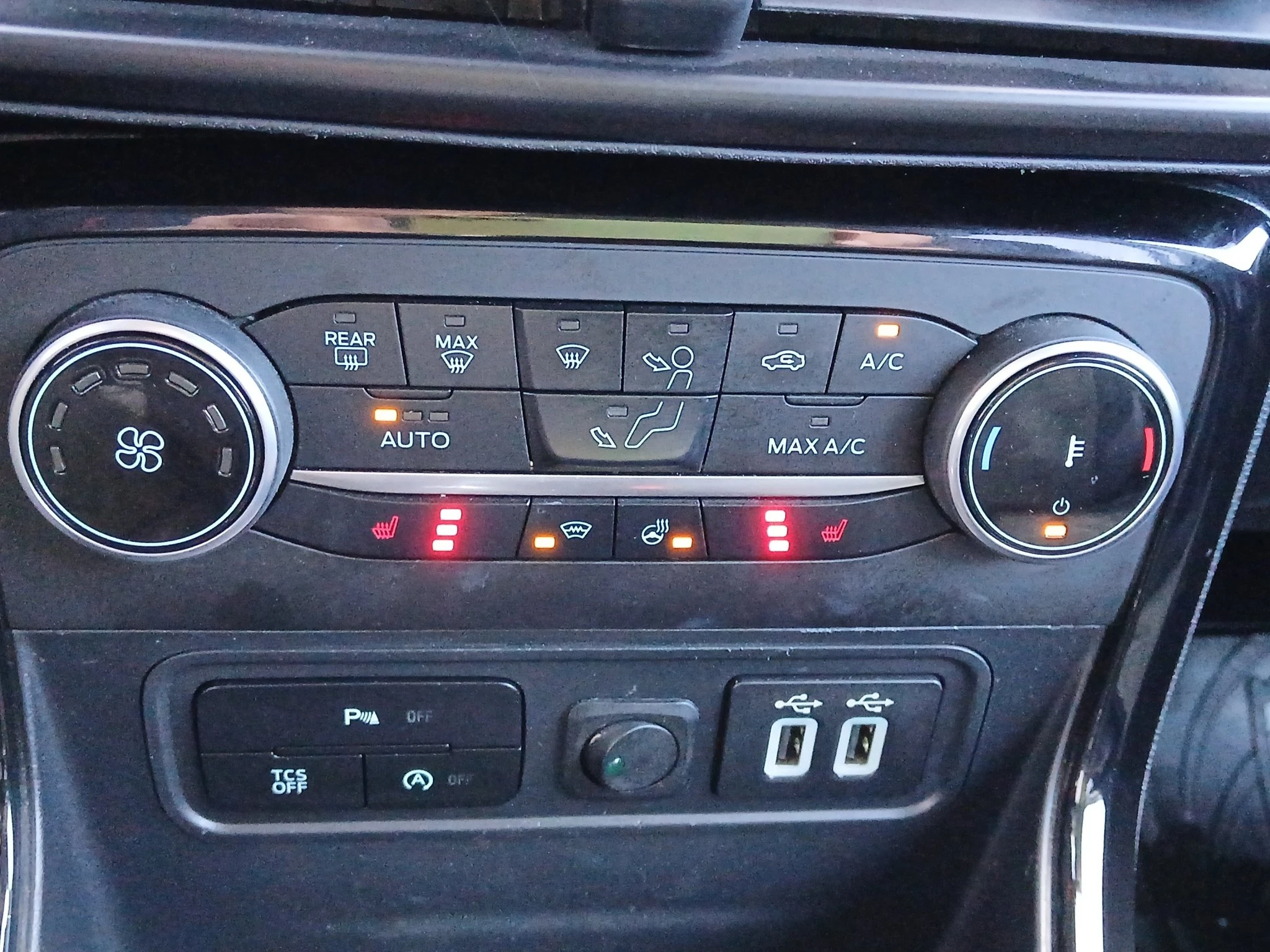 Ford-EcoSport-image-24
