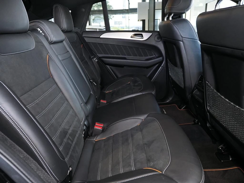 Mercedes-AMG-GLE 43 AMG-image-13