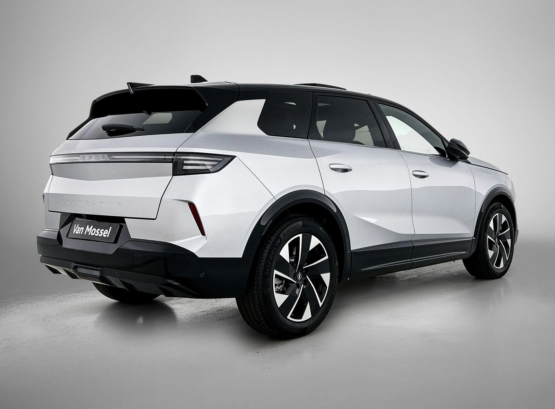 Opel-Grandland-image-3