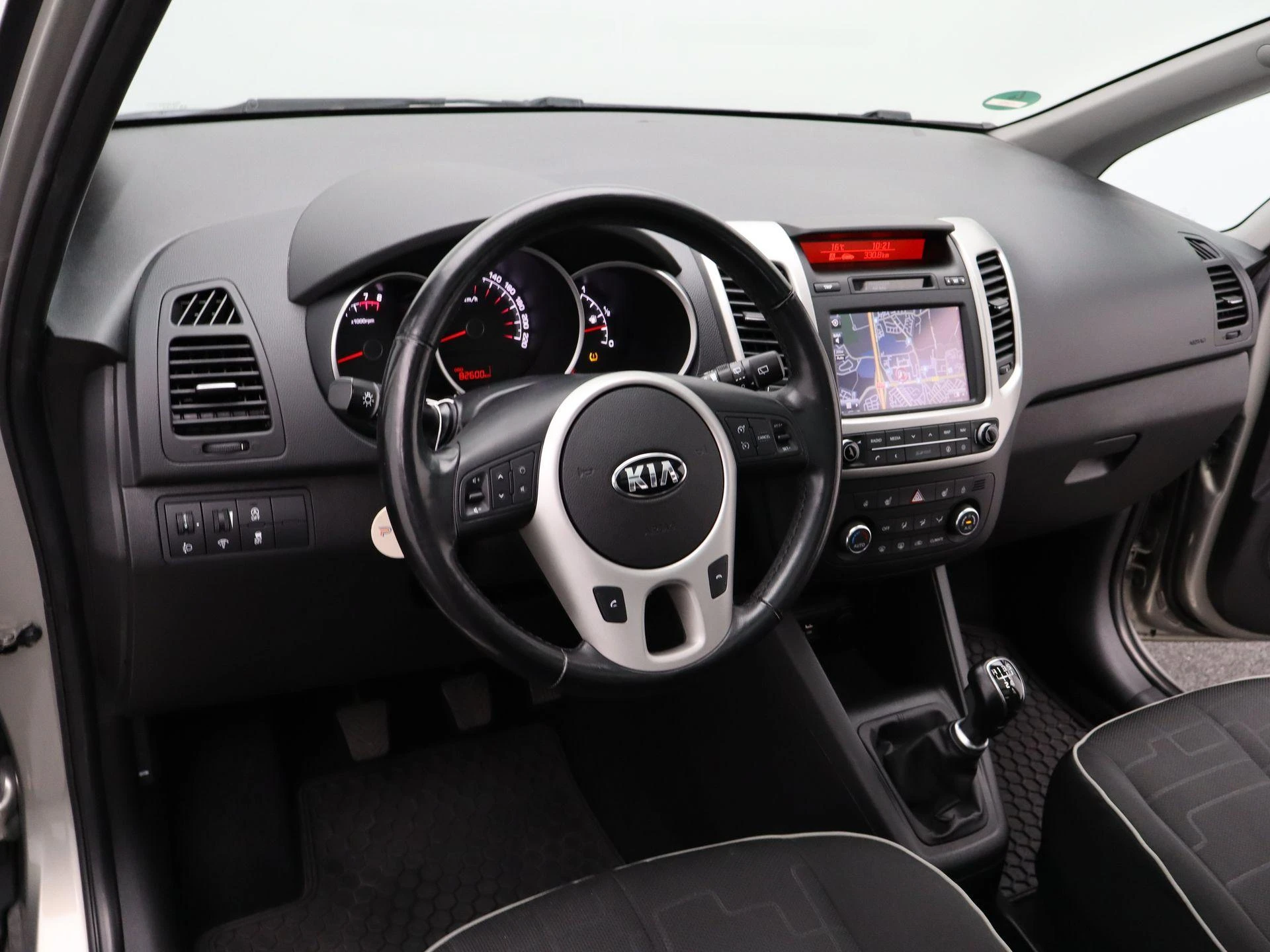 Kia-Venga-image-4