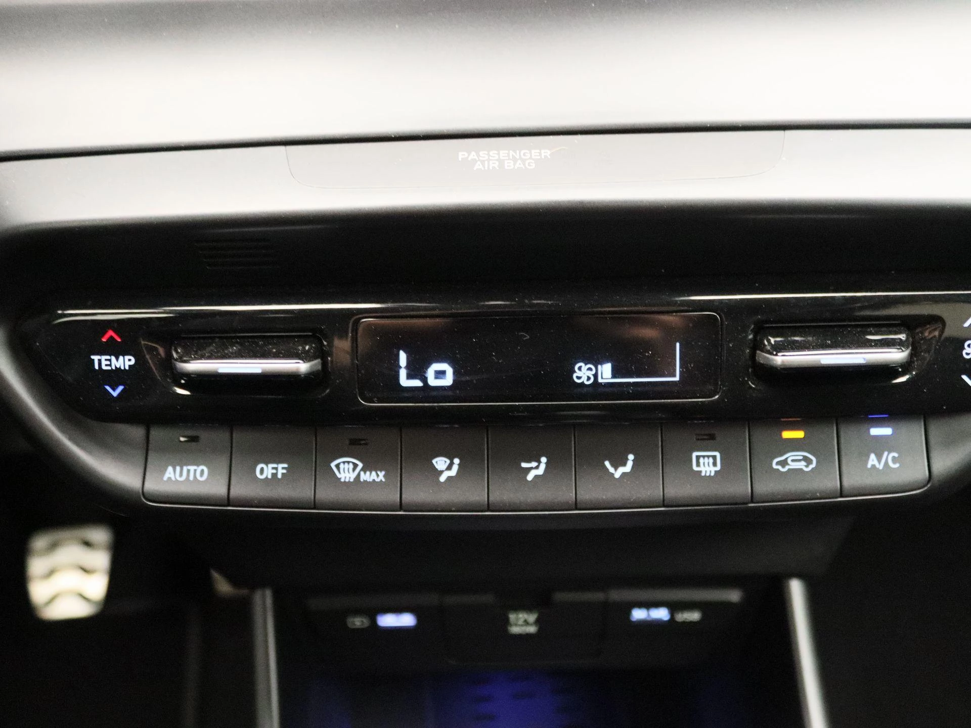 Hyundai-Bayon-image-10