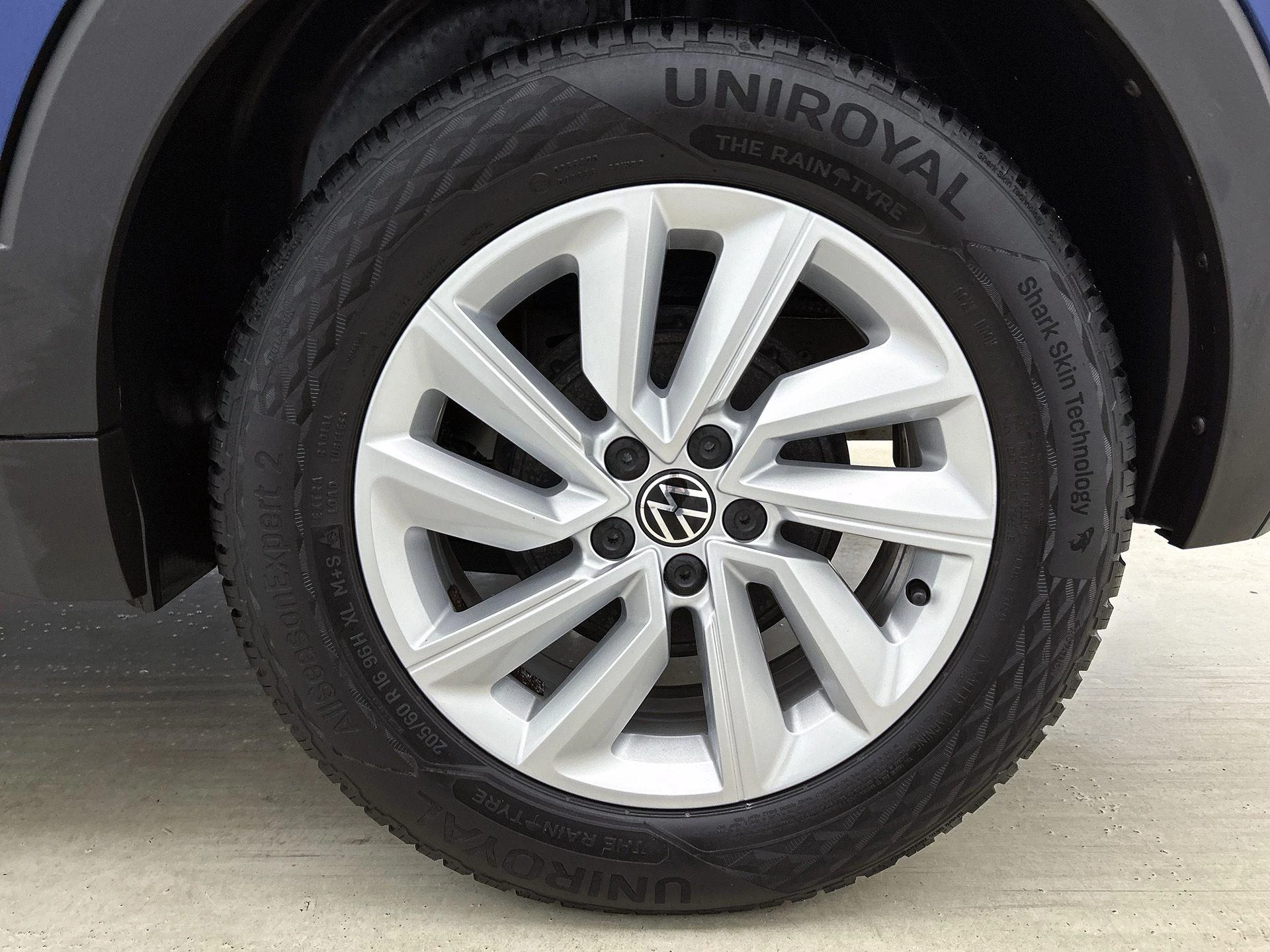 Volkswagen-T-Cross-image-26