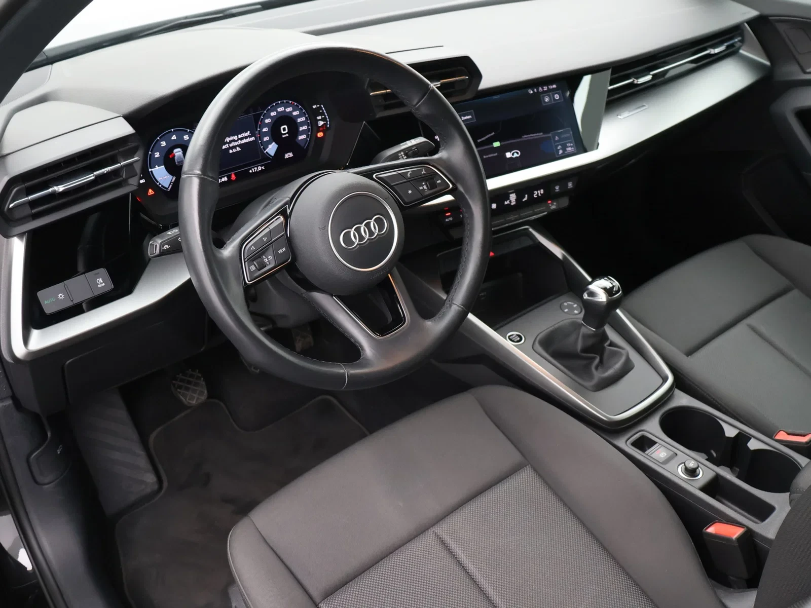 Audi A3 Sportback Audi A3 Sportback 30TFSI 110PK *VIRTUAL COCKPIT*PDC ACHTER*CRUISE*APP-CONNECT*NAVI*...*