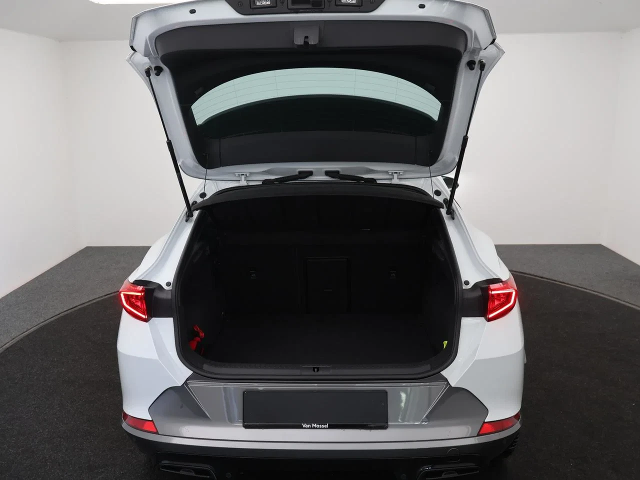 CUPRA-Formentor-image-20