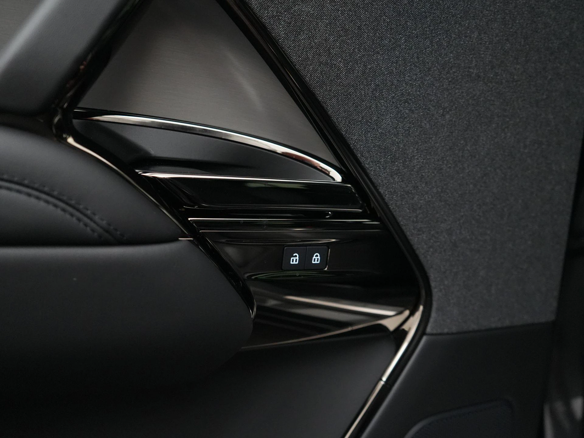 Land Rover-Range Rover Sport-image-36