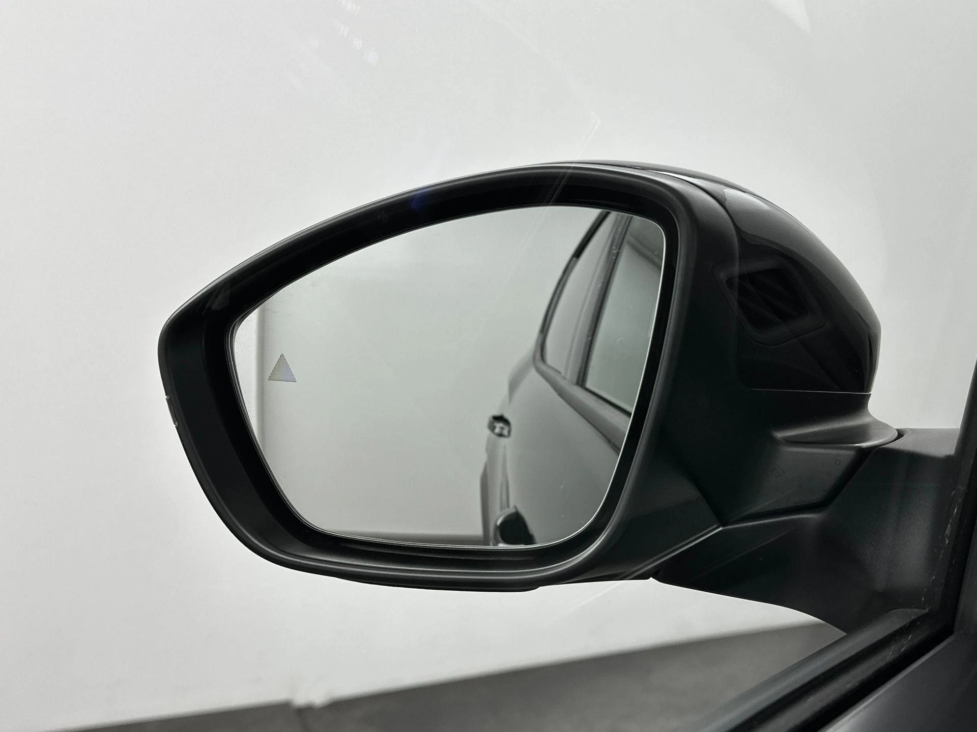 Opel-Frontera-image-21