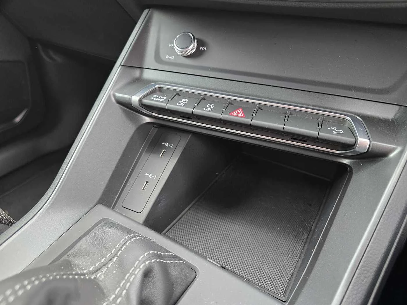 Audi-Q3-image-19