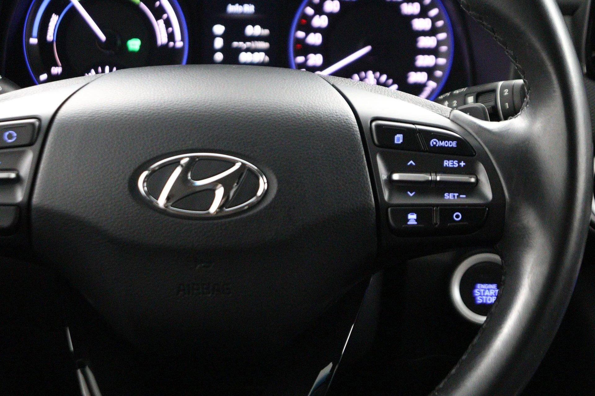 Hyundai-Kona-image-25