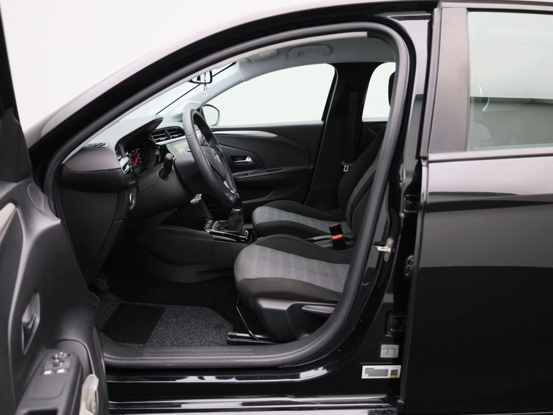 Opel-Corsa-image-8
