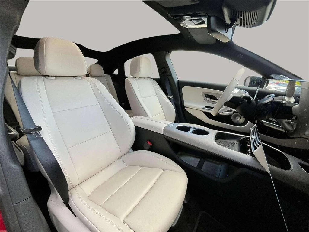 Mercedes-Benz-CLA-image-19