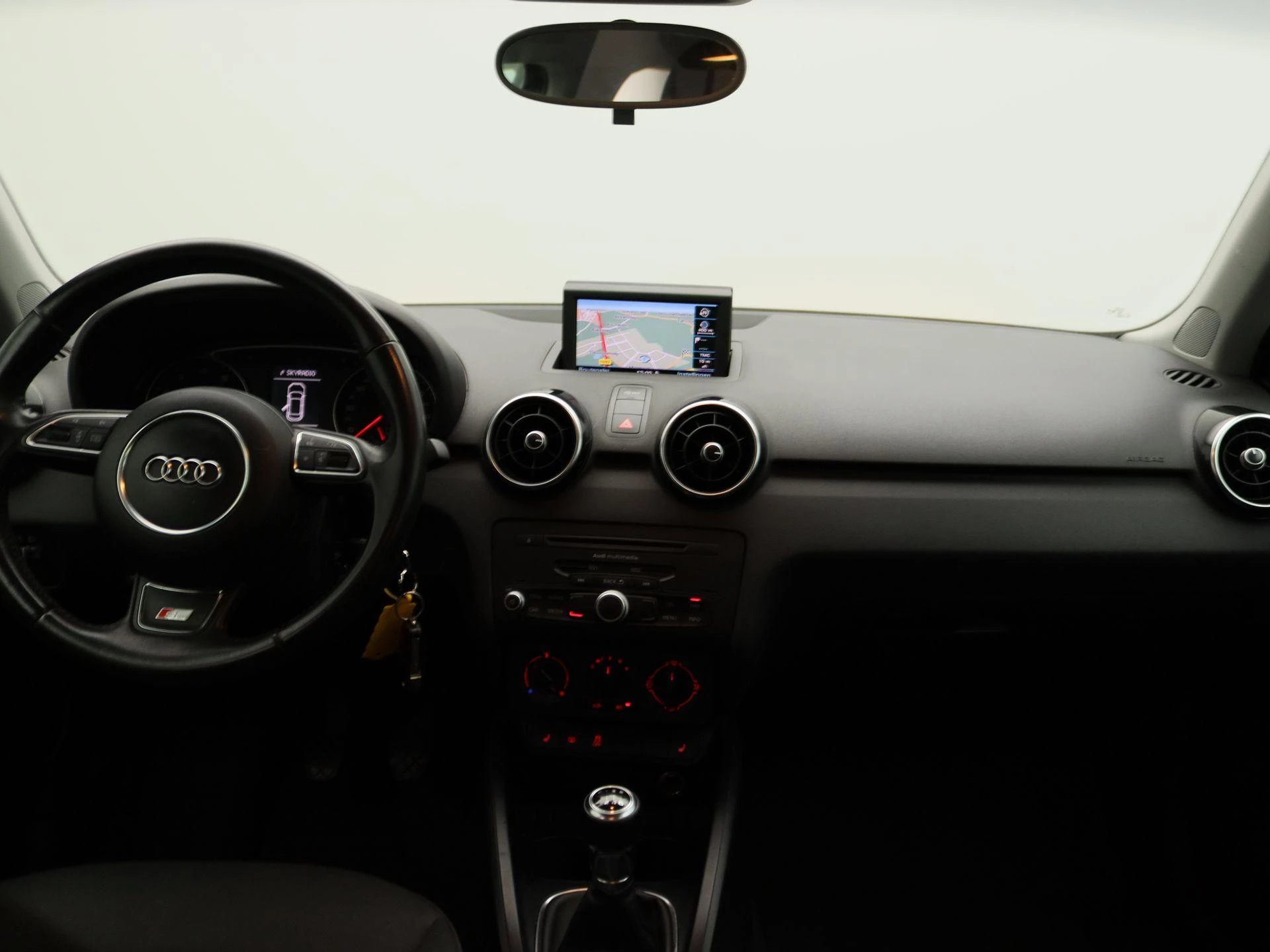 Audi-A1 Sportback-image-7