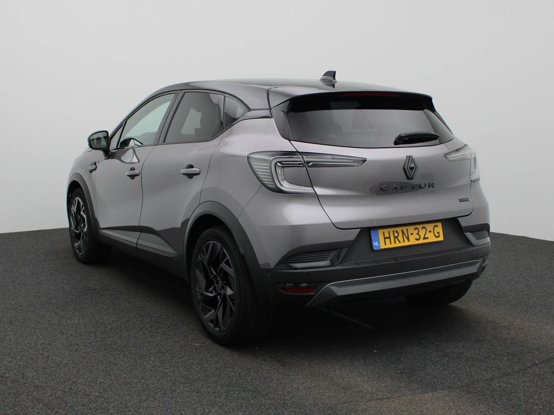Renault-Captur-image-1