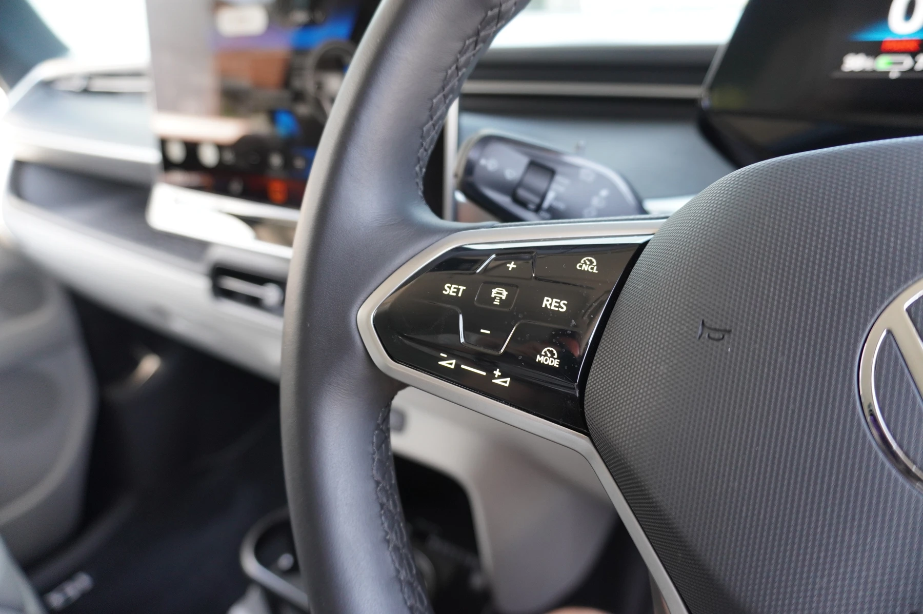 Volkswagen-ID. Buzz-image-43
