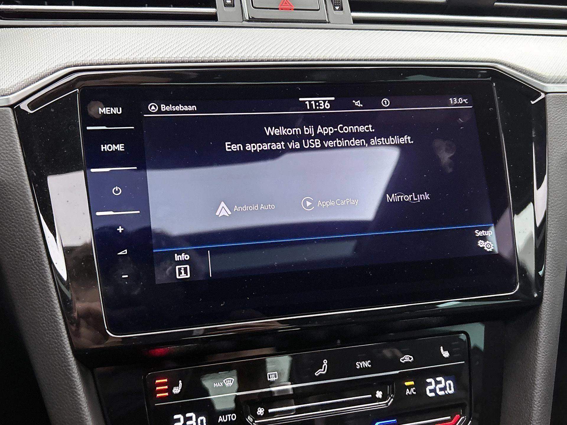 Volkswagen-Passat-image-29