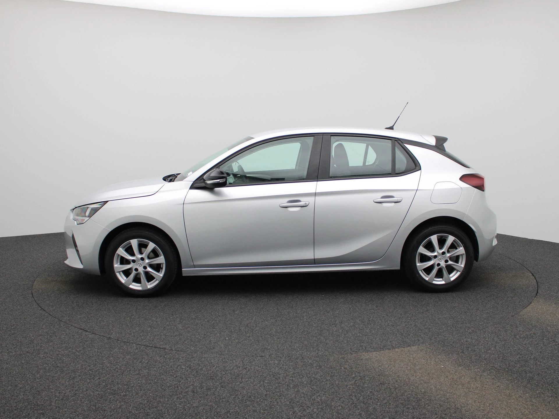 Opel-Corsa-image-3