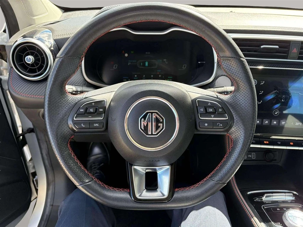 MG-ZS EV-image-9