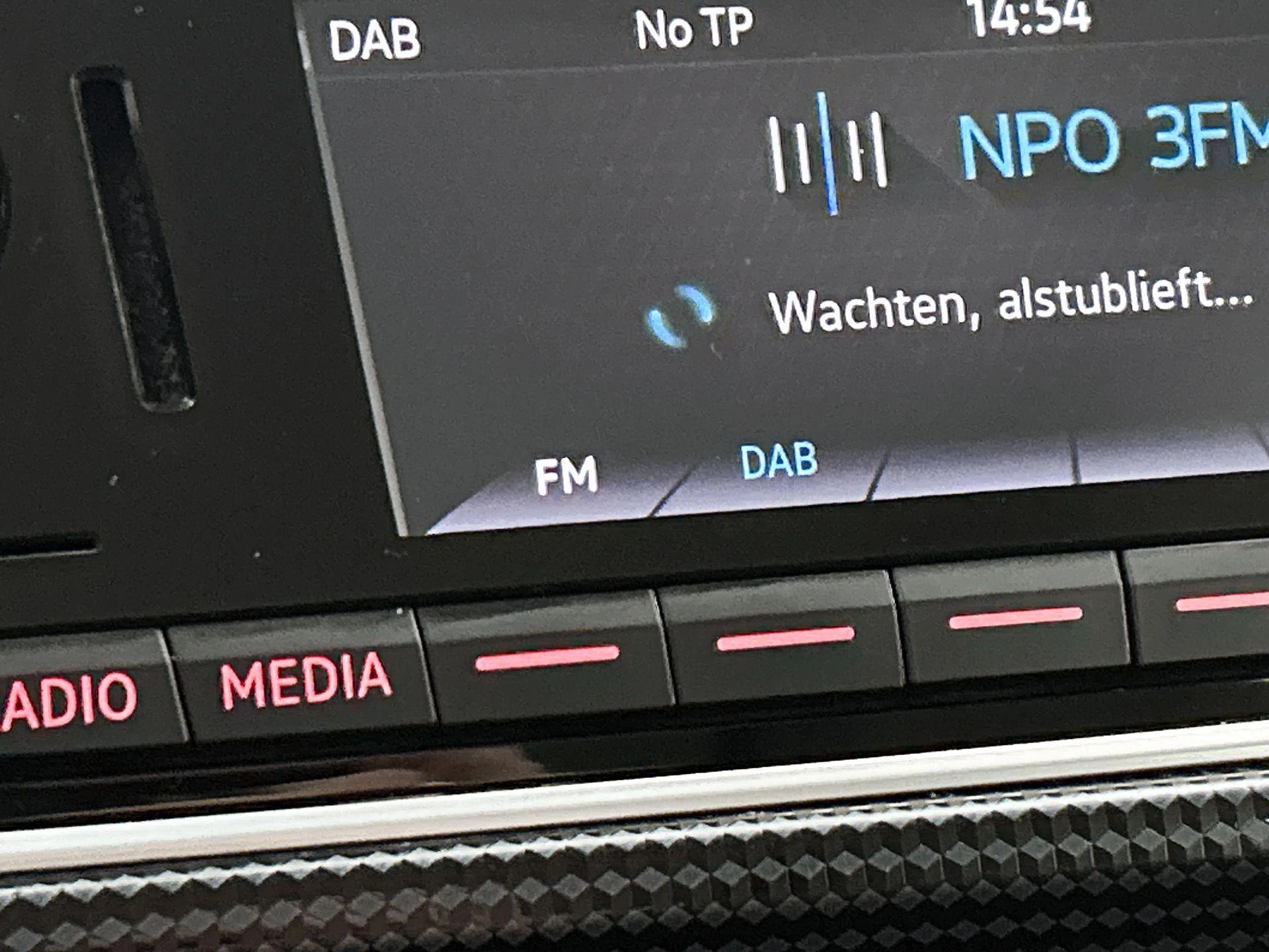 Volkswagen-up!-image-7