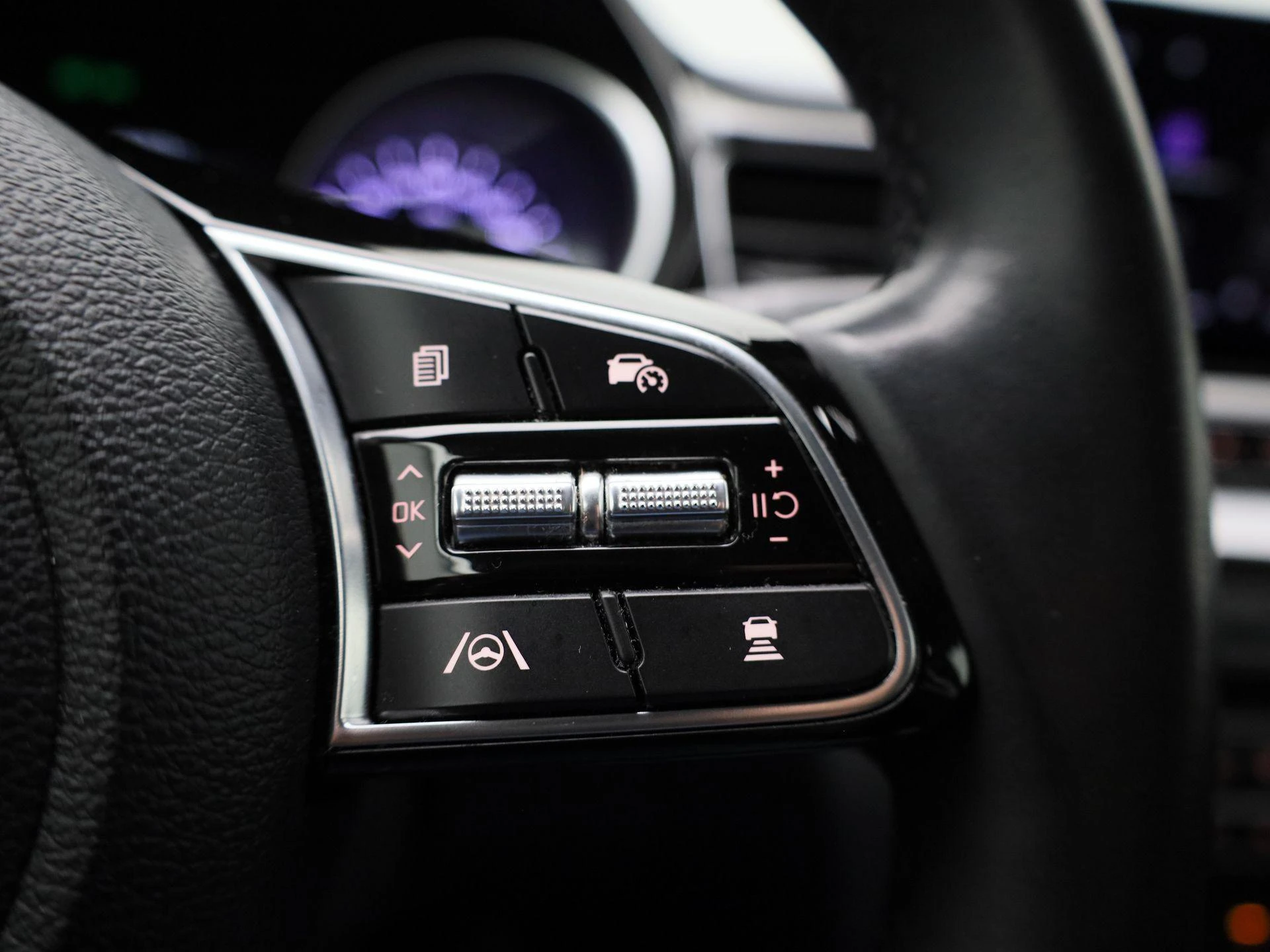 Kia-Ceed Sportswagon-image-16