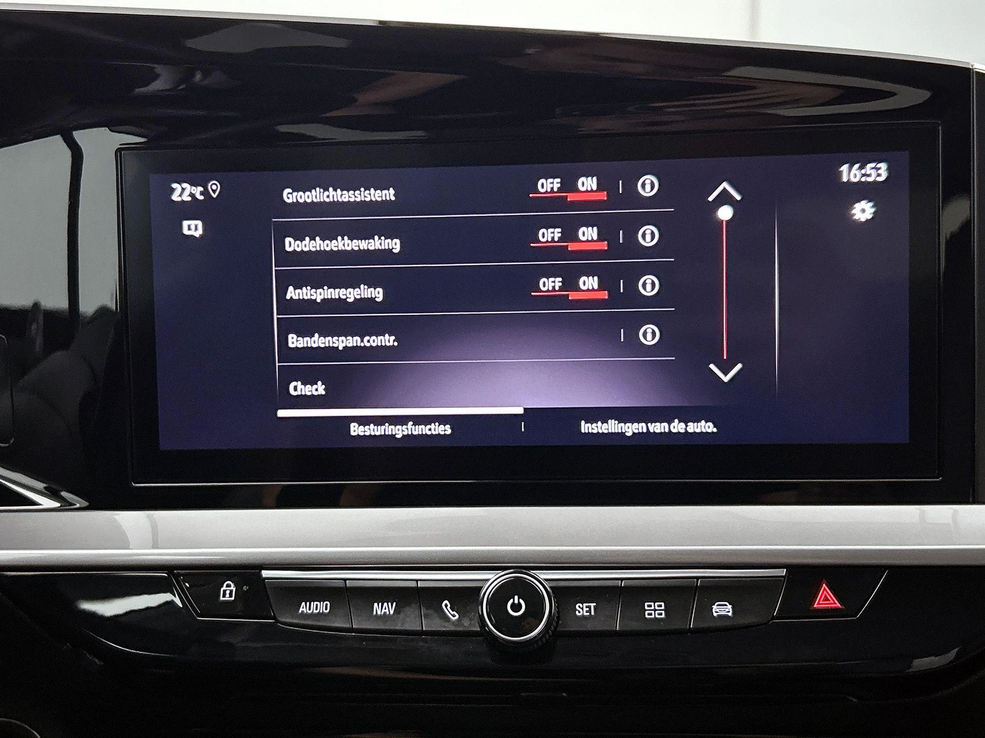 Opel-Mokka-image-27