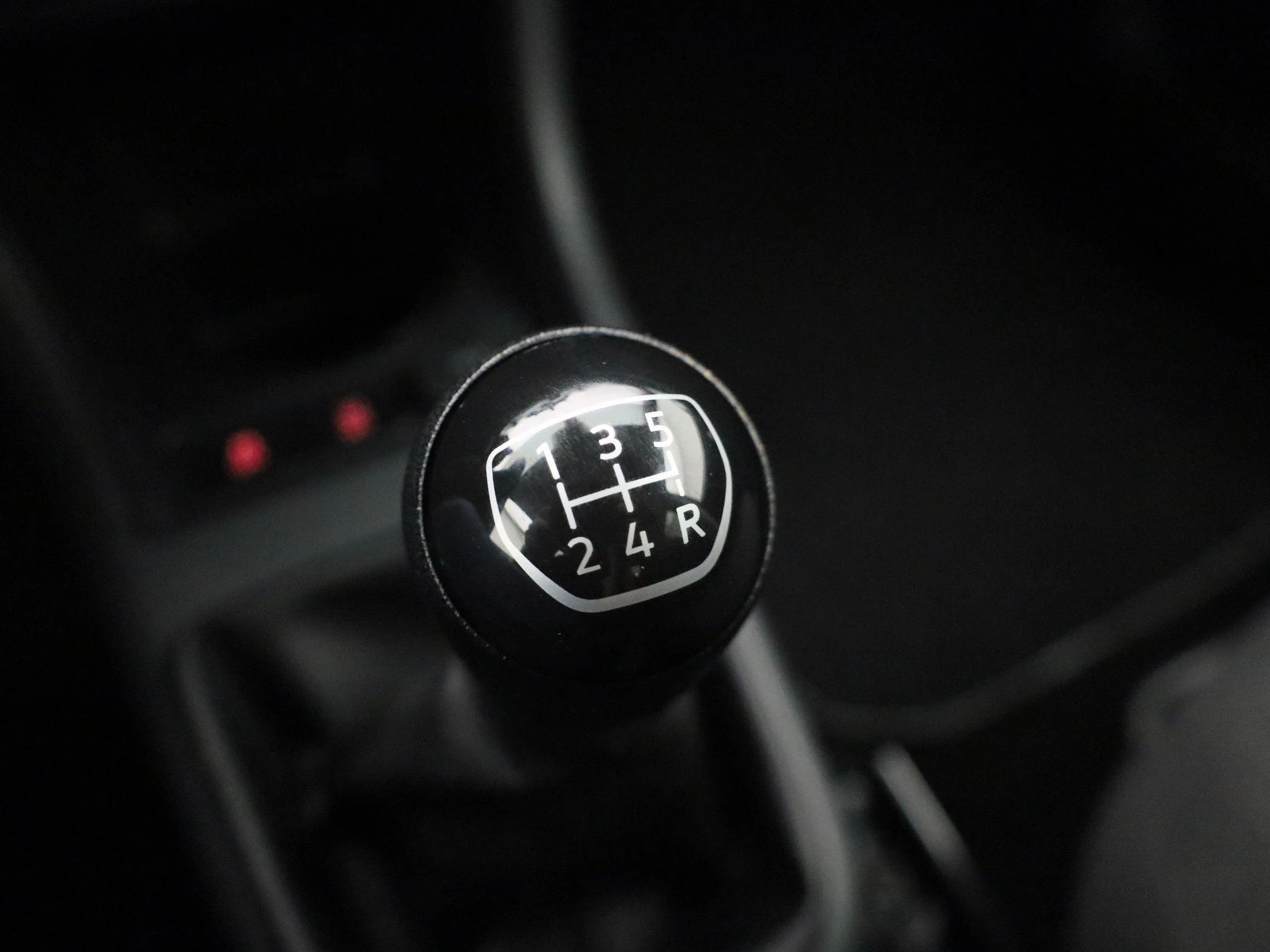 Volkswagen-up!-image-19