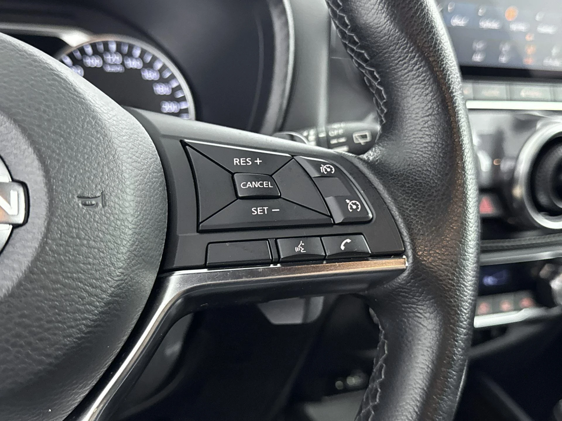 Nissan-Juke-image-5