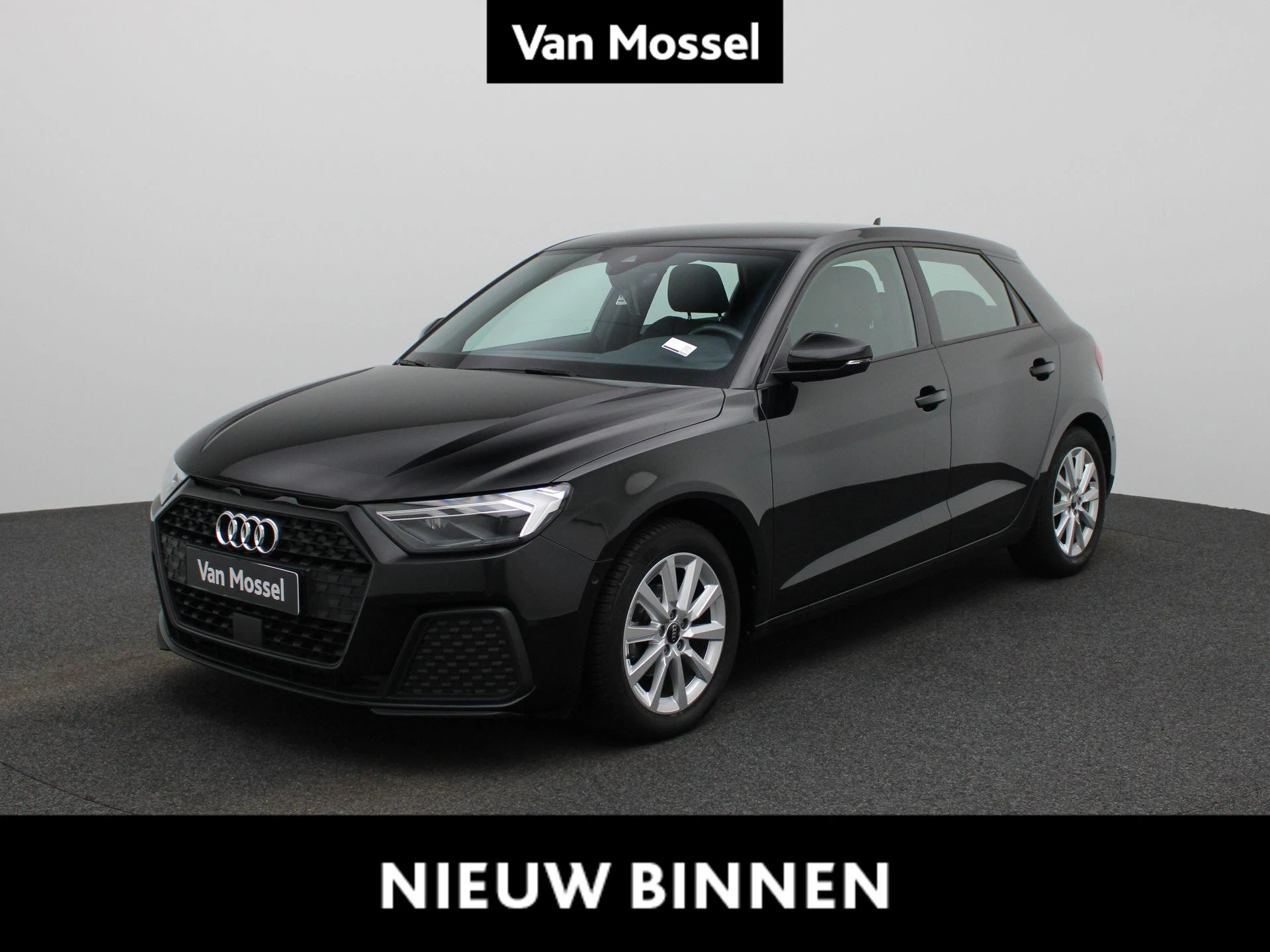 Audi-A1 Sportback-image-0