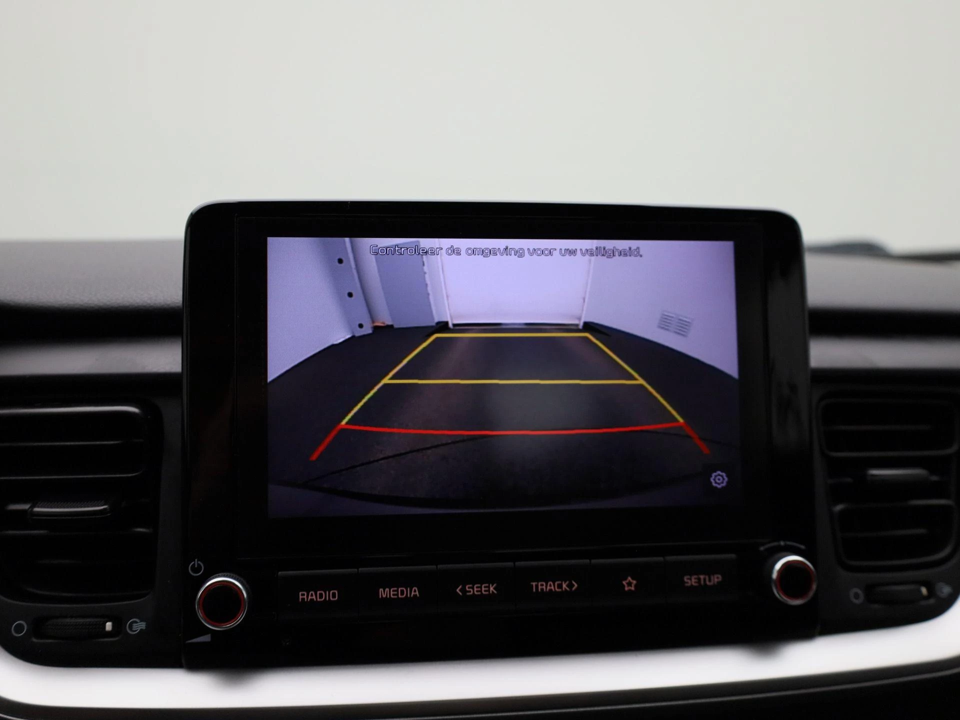Kia-Stonic-image-23