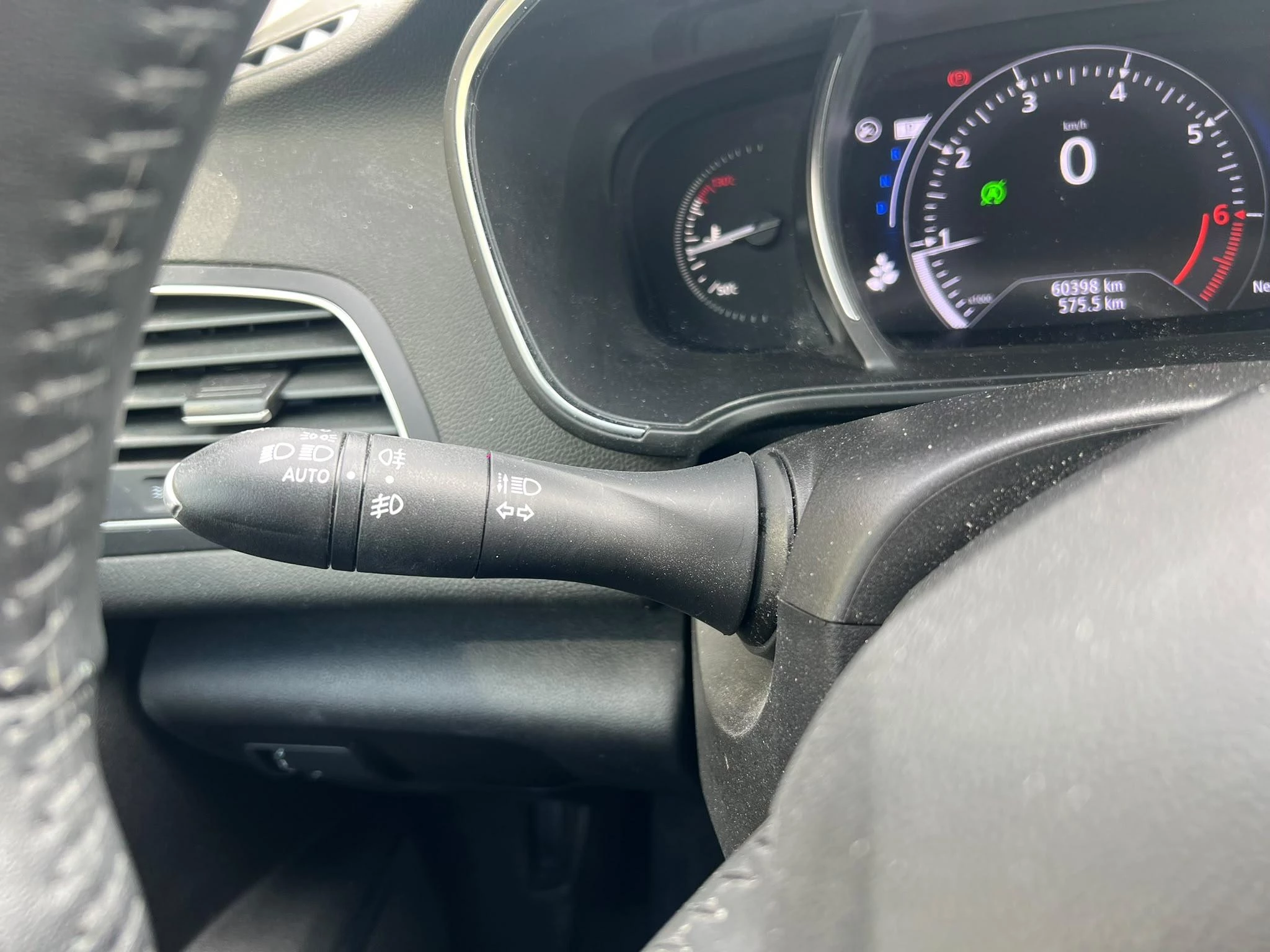 Renault Mégane Berline TCe 140 EDC GPF Intens