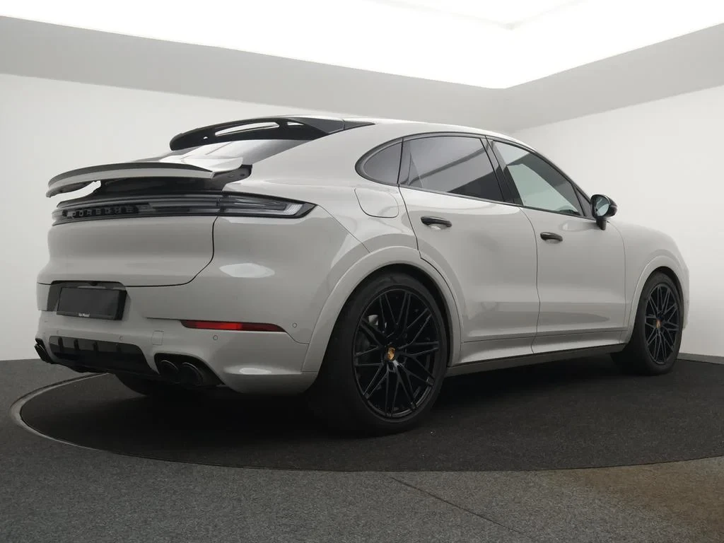 Porsche-Cayenne-image-1