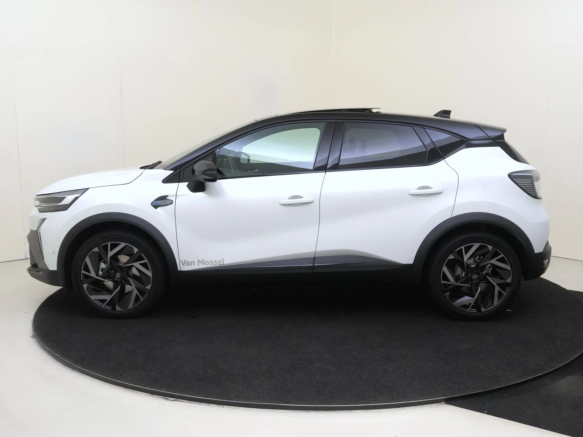 Renault Captur 1.8 E-Tech full hybrid 160 esprit Alpine