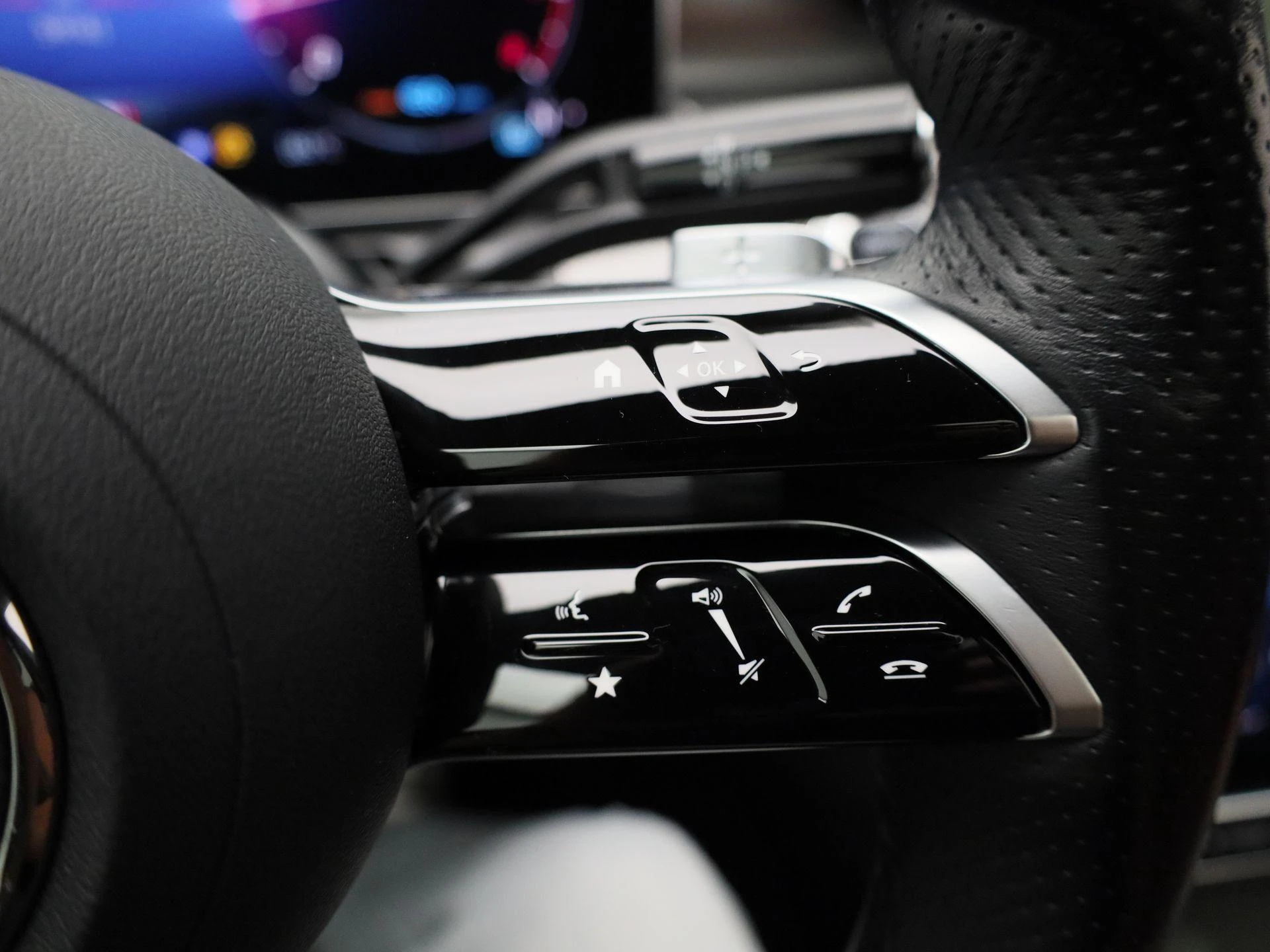 Mercedes-Benz-C-Klasse-image-21