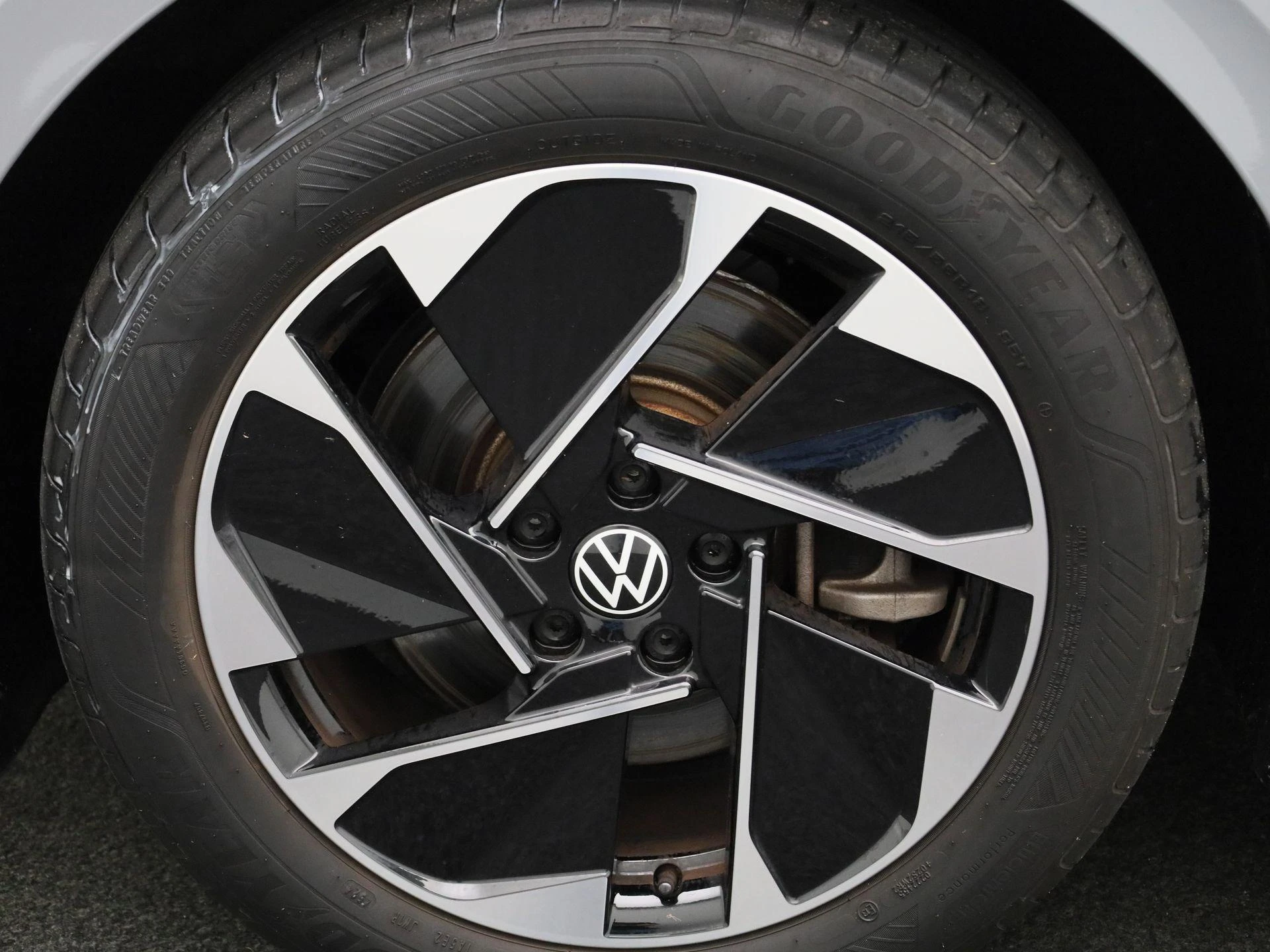 Volkswagen-ID.3-image-12