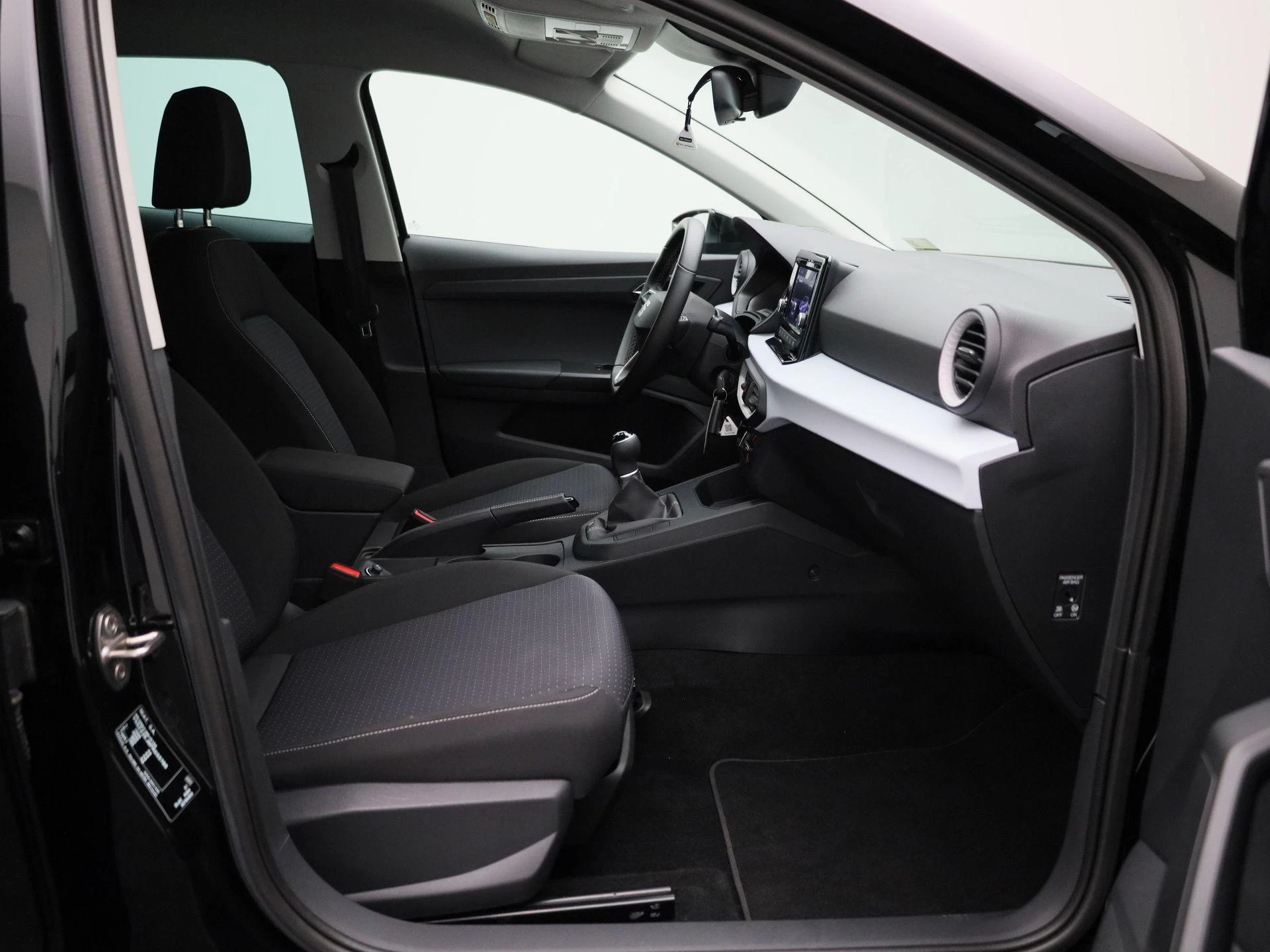 SEAT-Ibiza-image-30