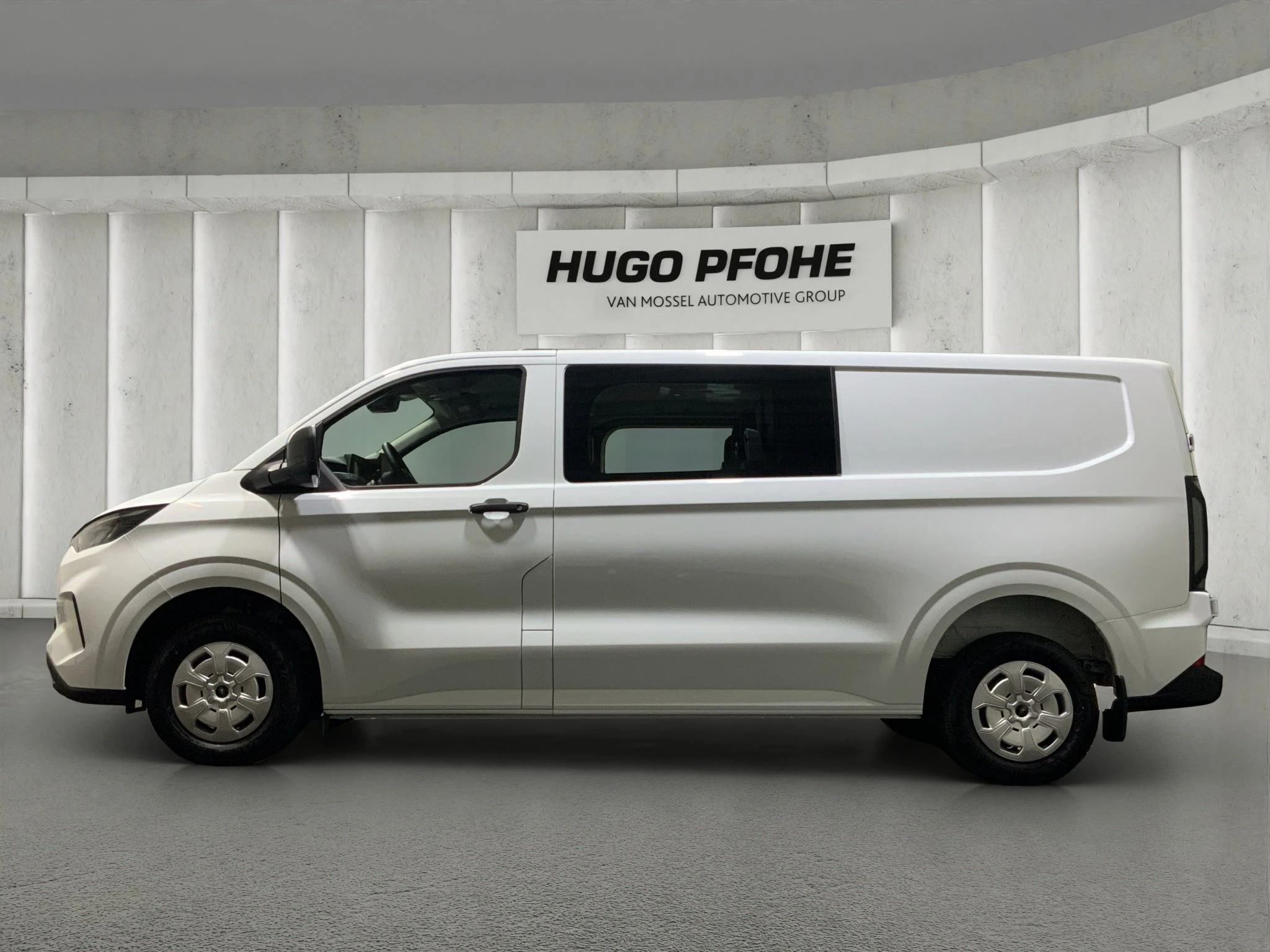 Ford-Transit Custom-image-1