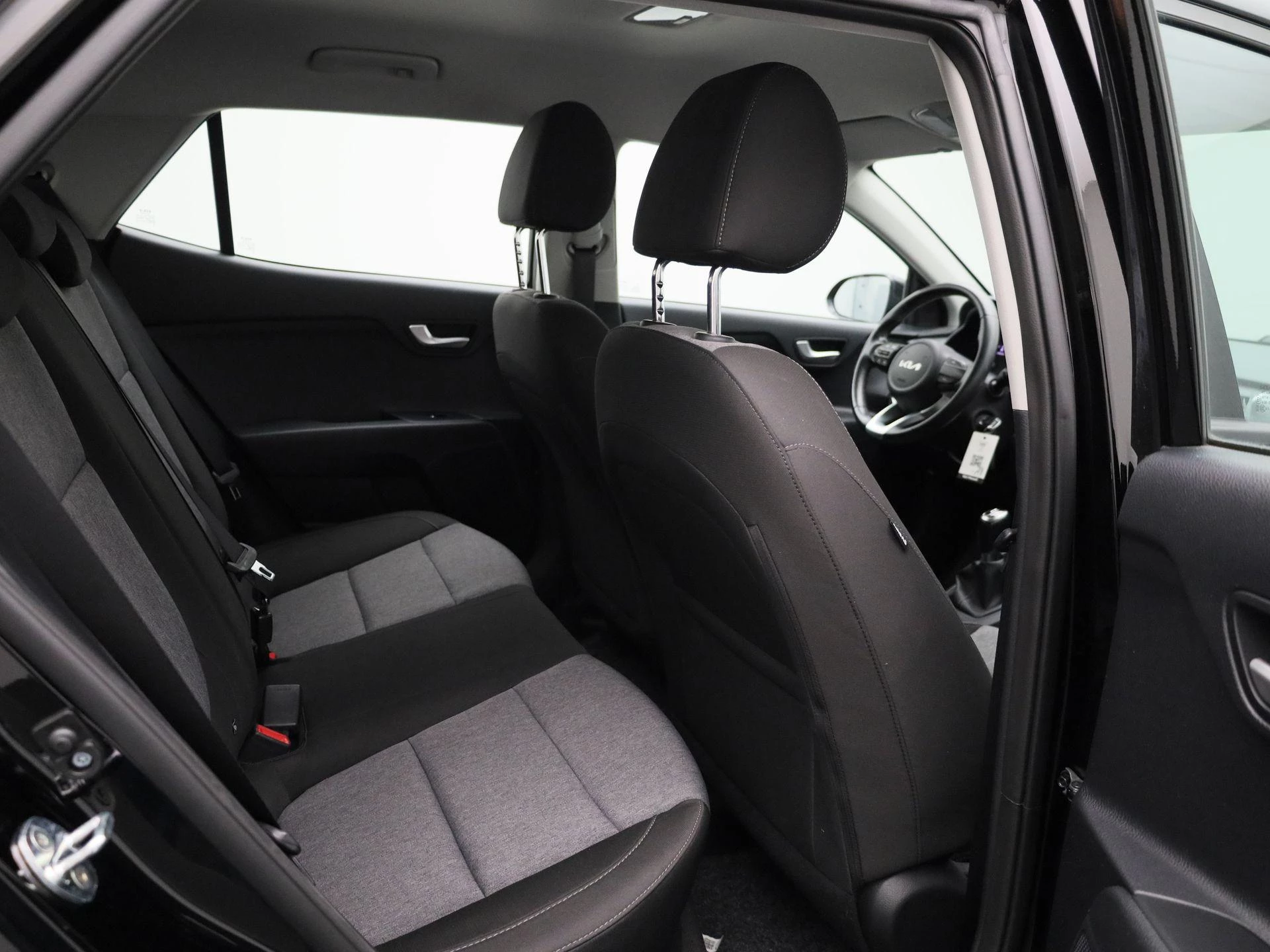 Kia-Stonic-image-25