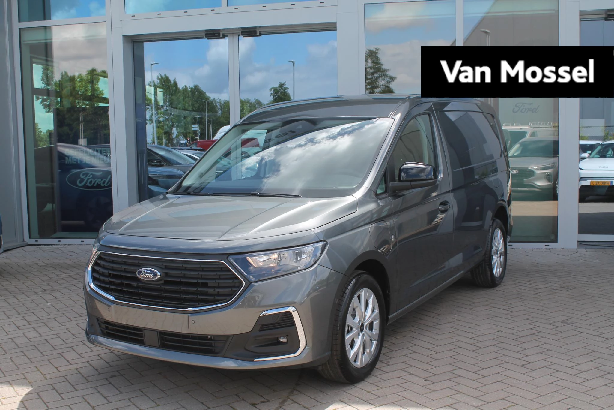 Ford-Transit Connect-image-0