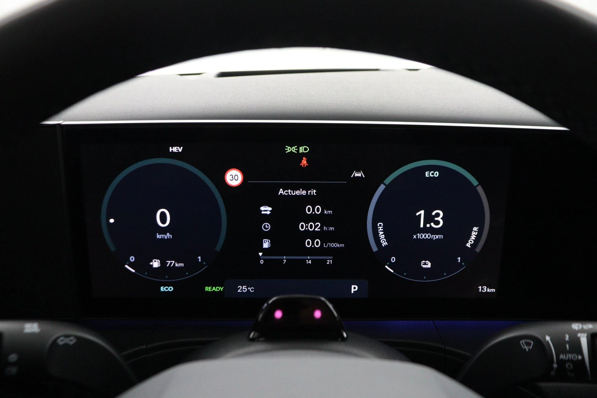 Hyundai-Santa Fe-image-22