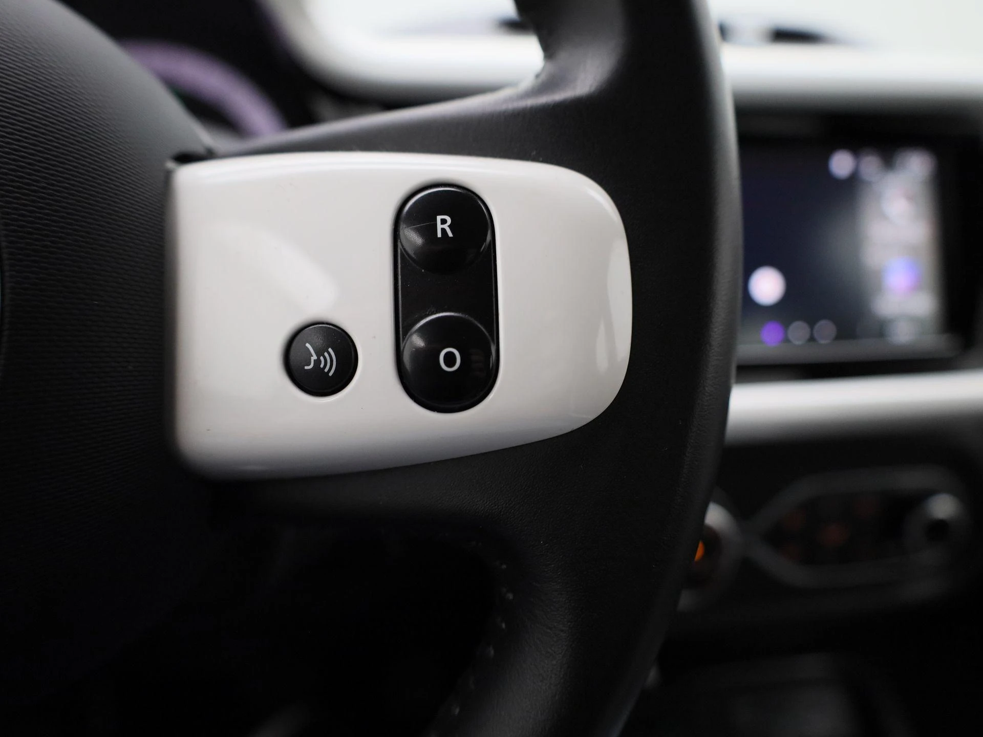 Renault-Twingo-image-16