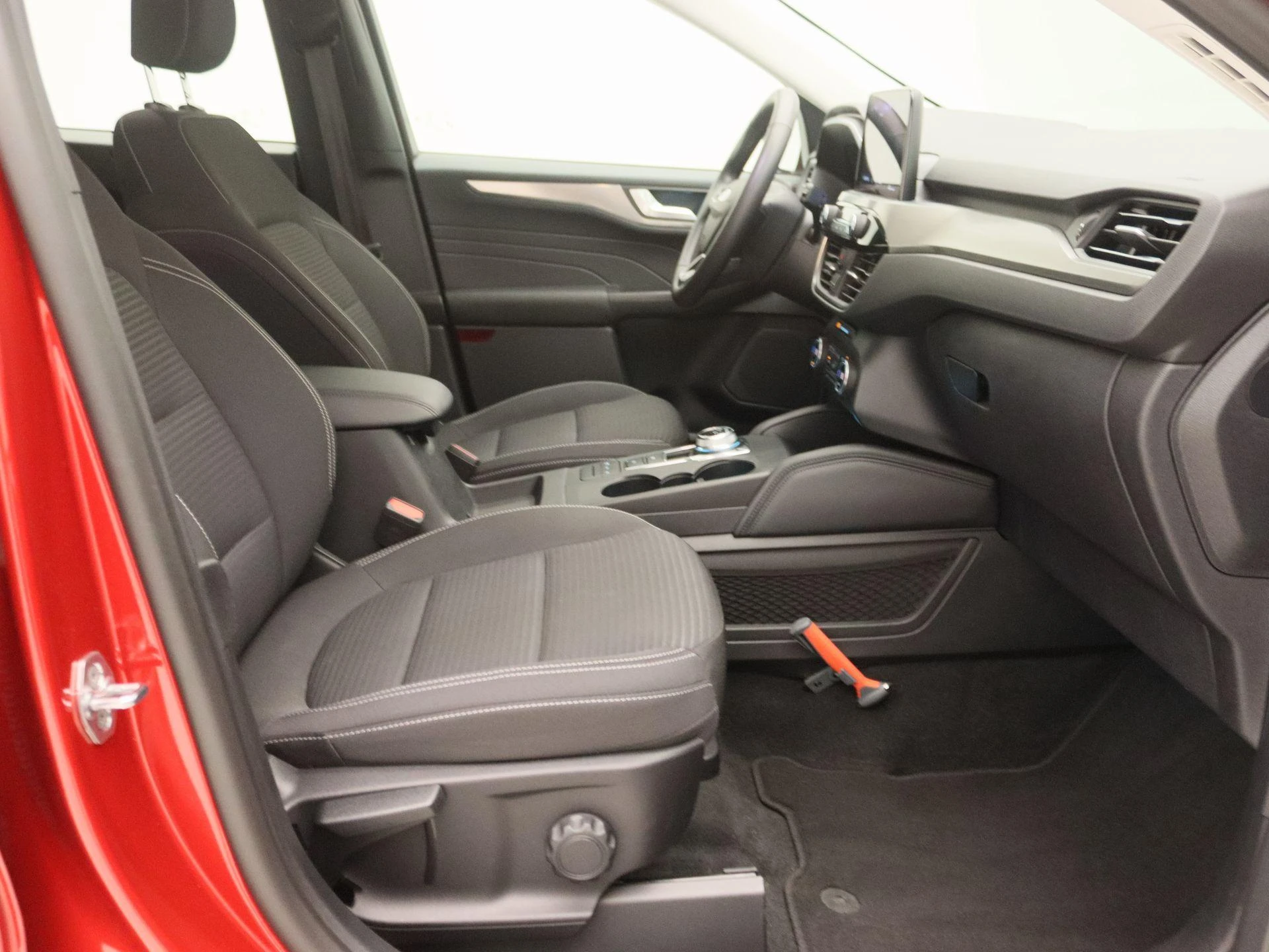 Ford-Kuga-image-24
