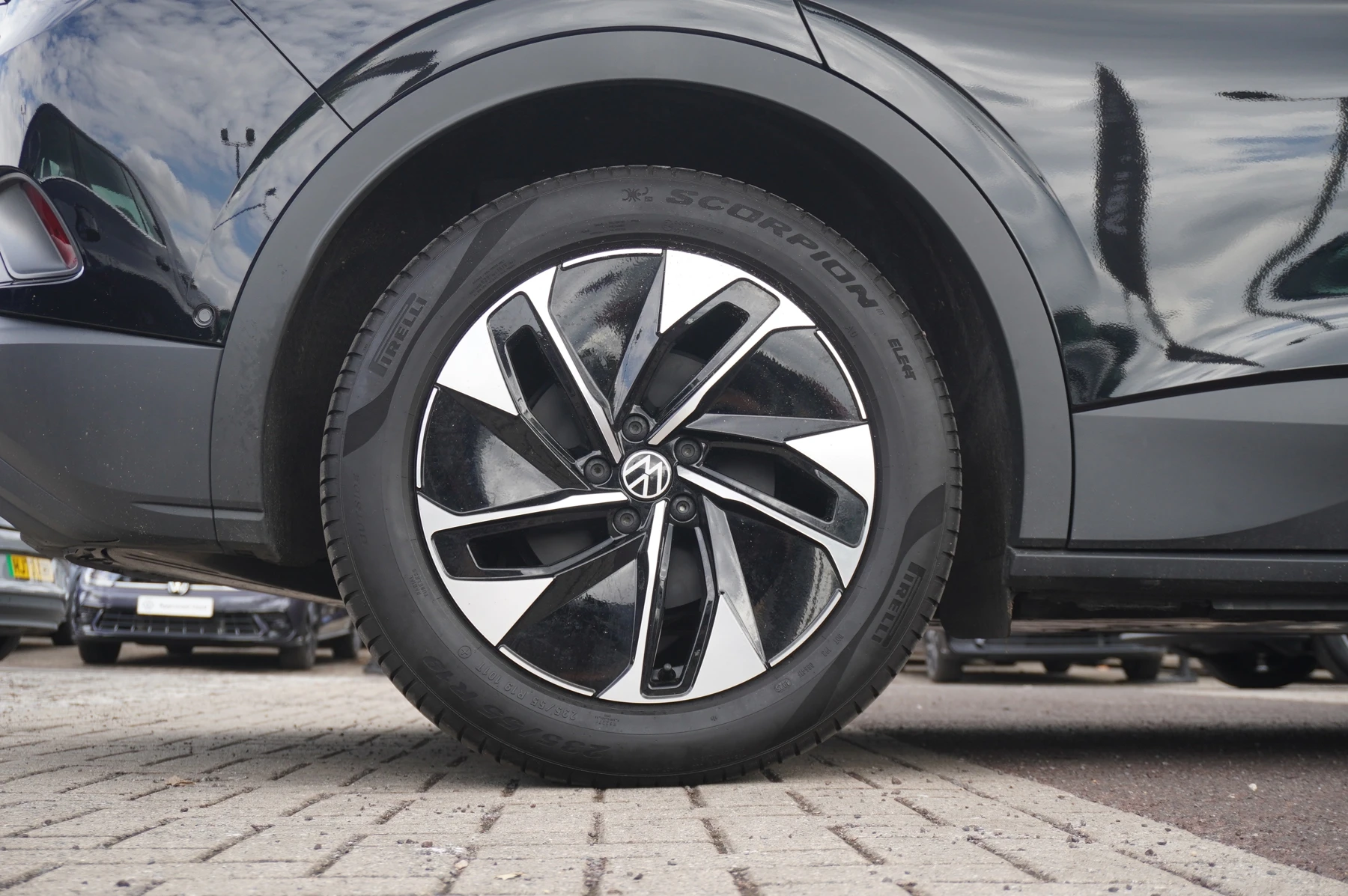 Volkswagen-ID.4-image-16