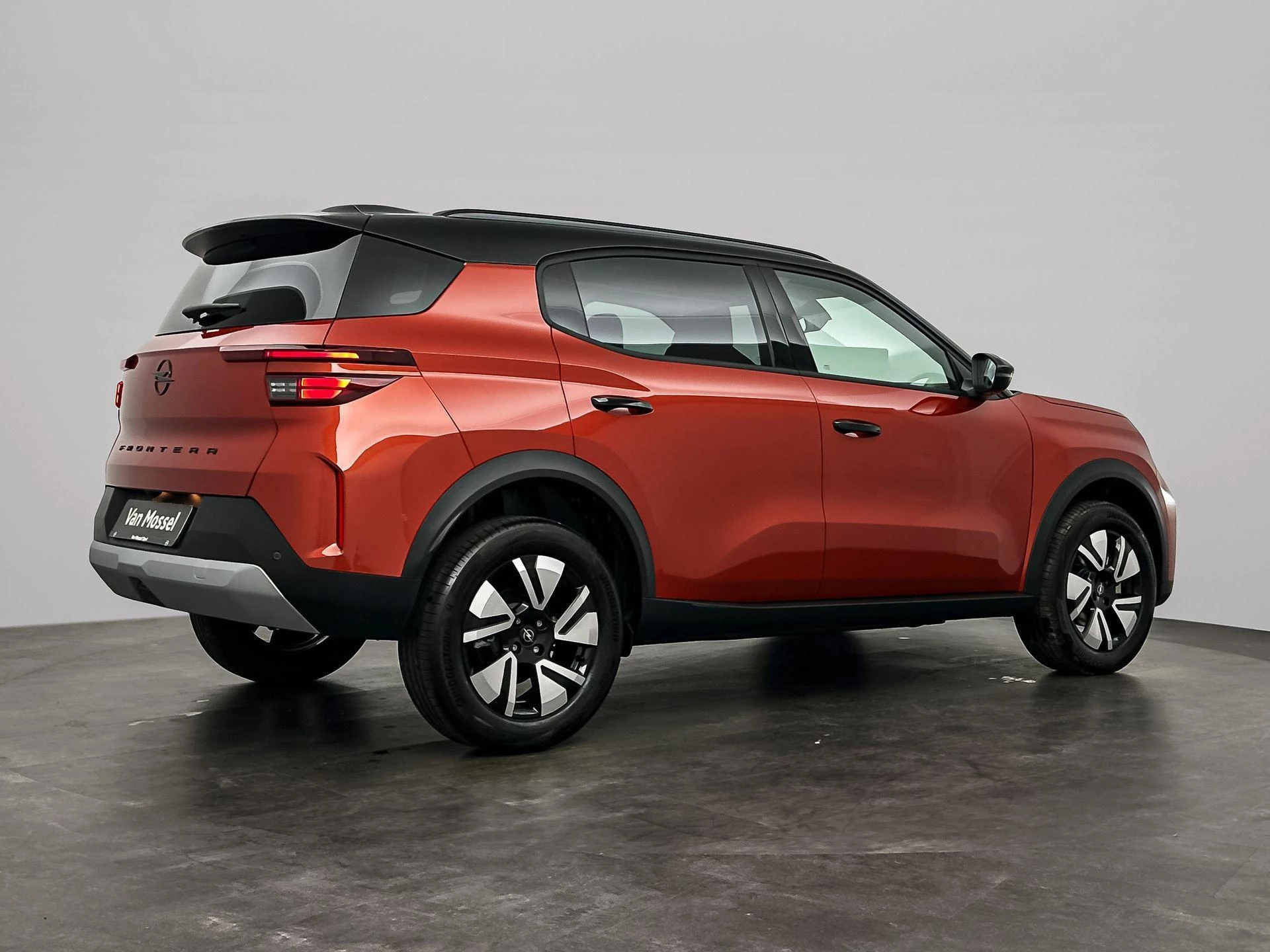 Opel-Frontera-image-4