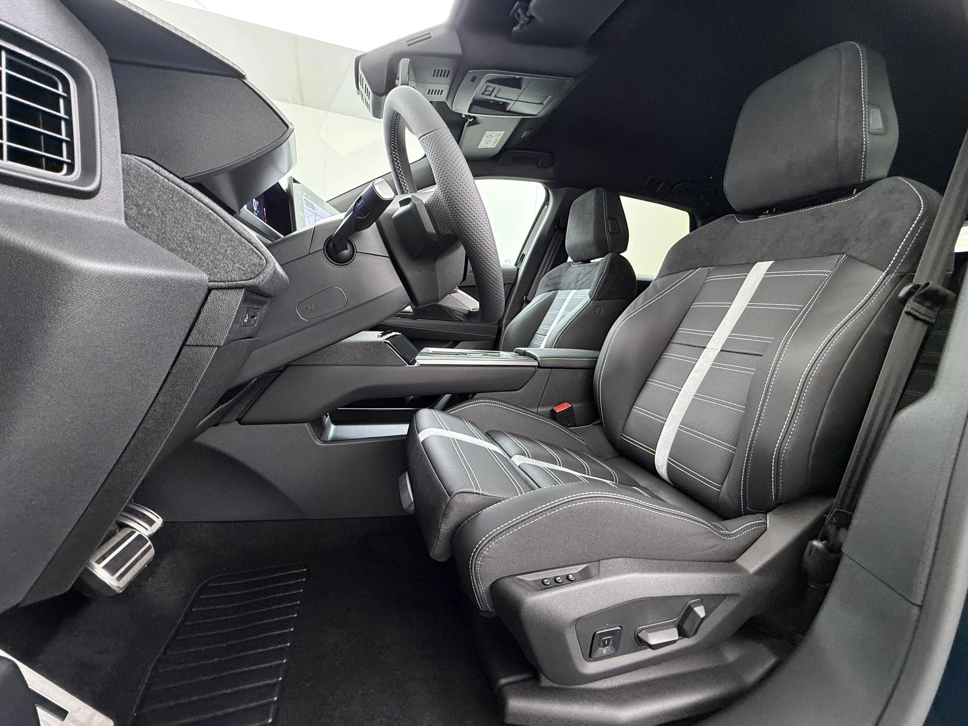 Opel-Grandland-image-13