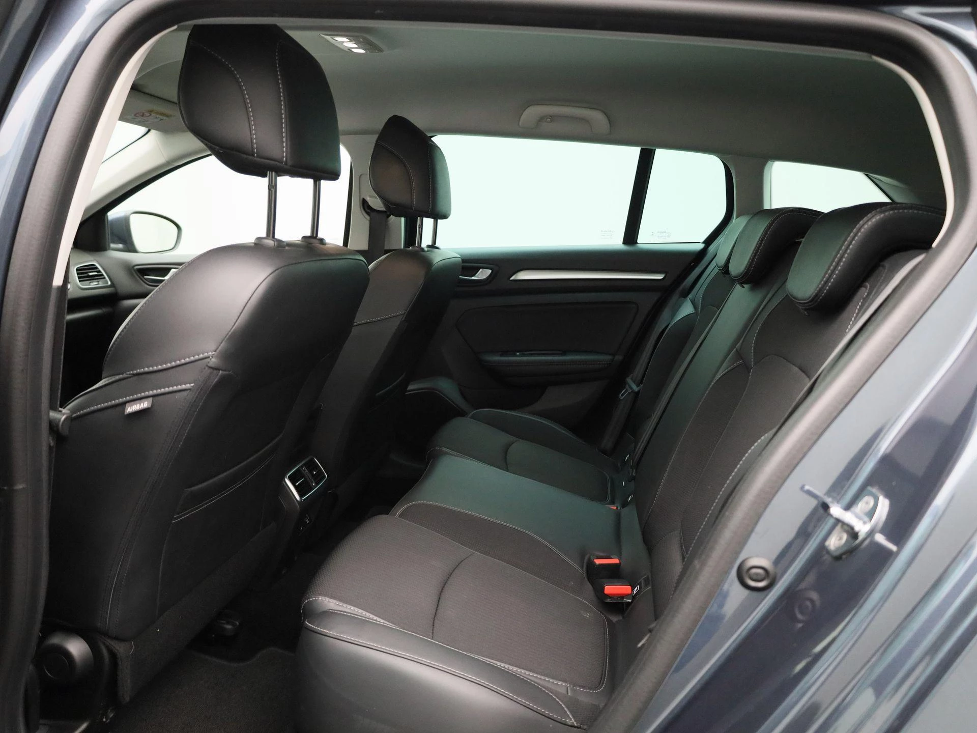 Renault-Mégane-image-9