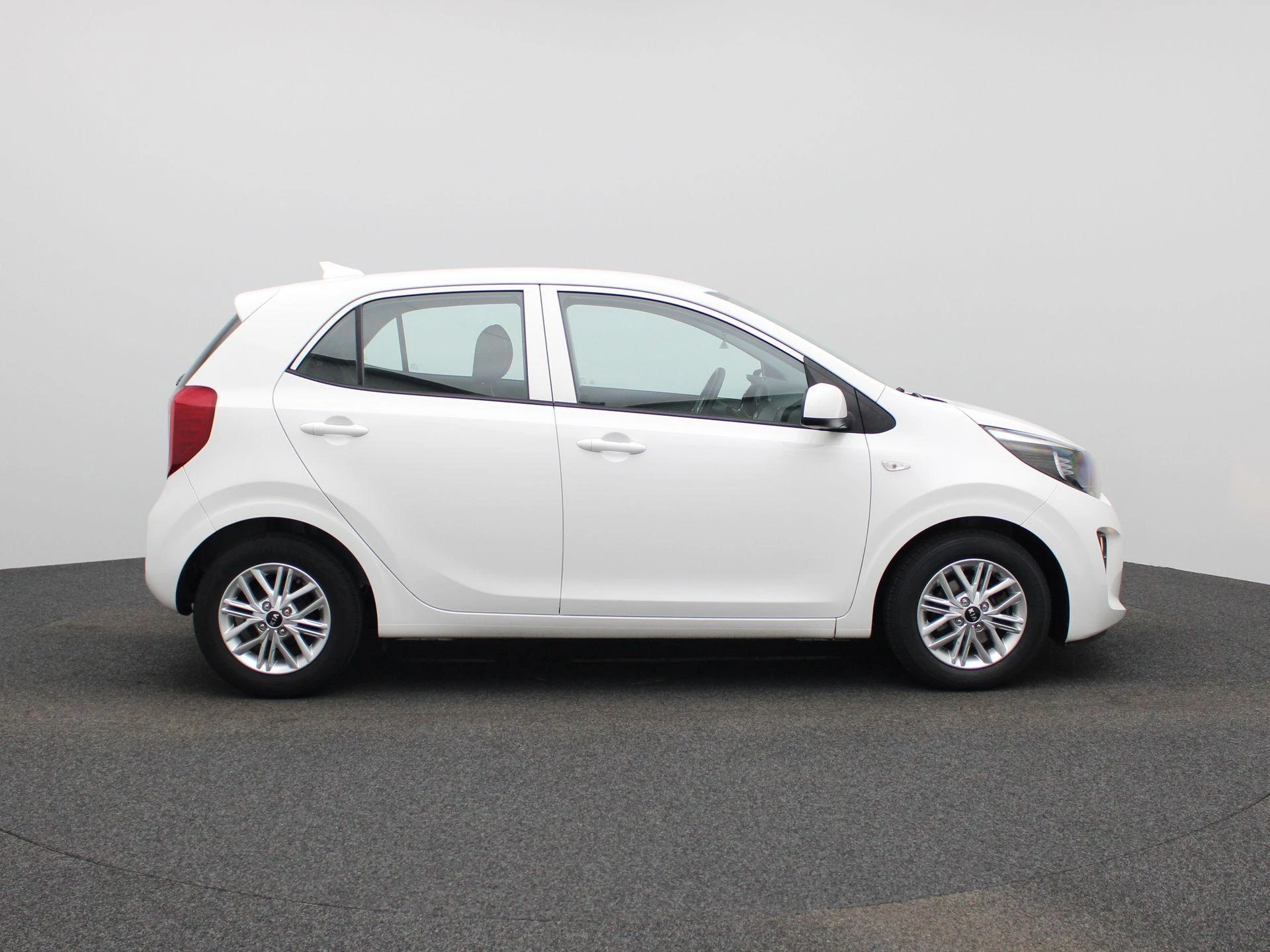 Kia-Picanto-image-7